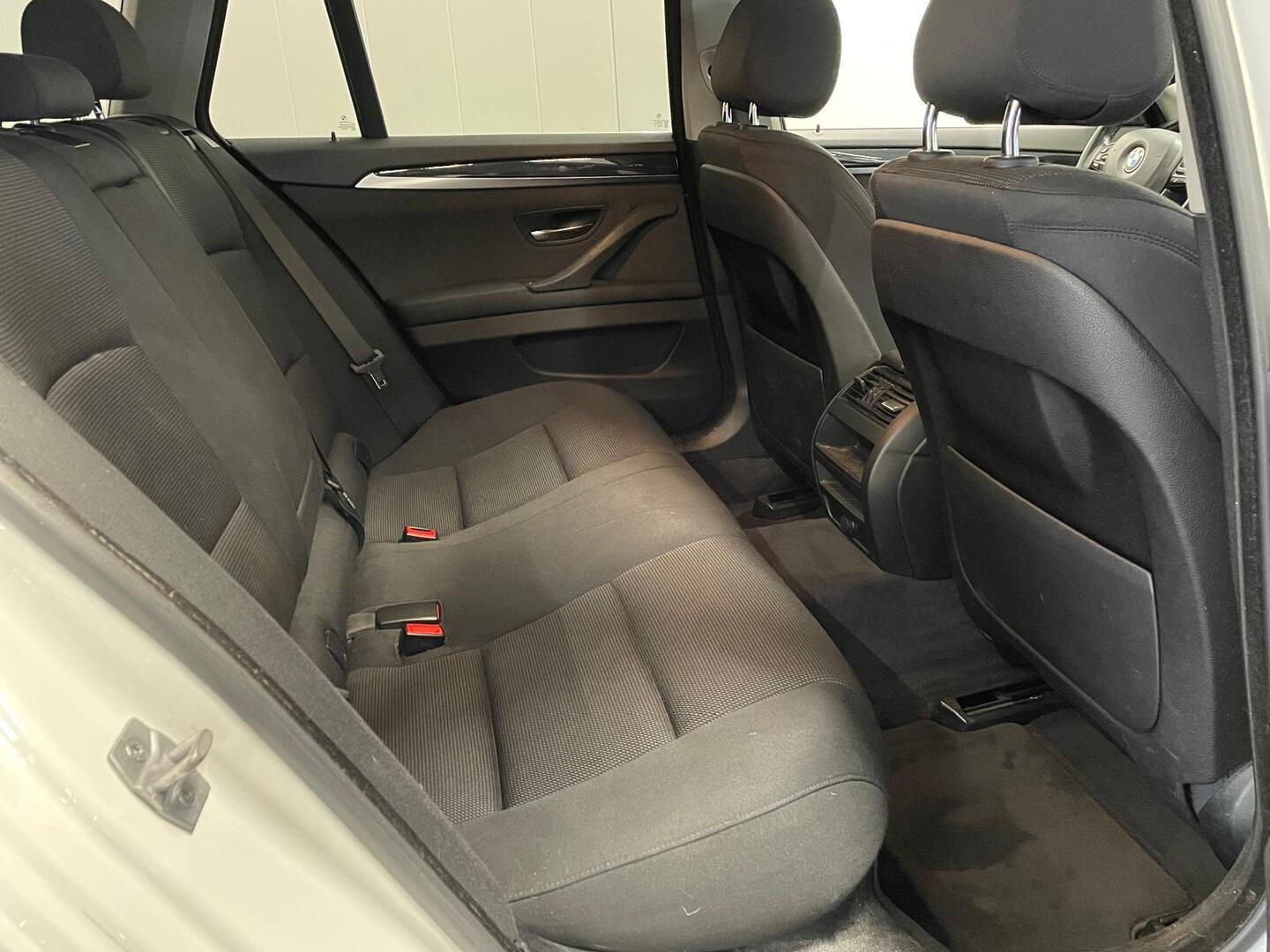 BMW 518 2014