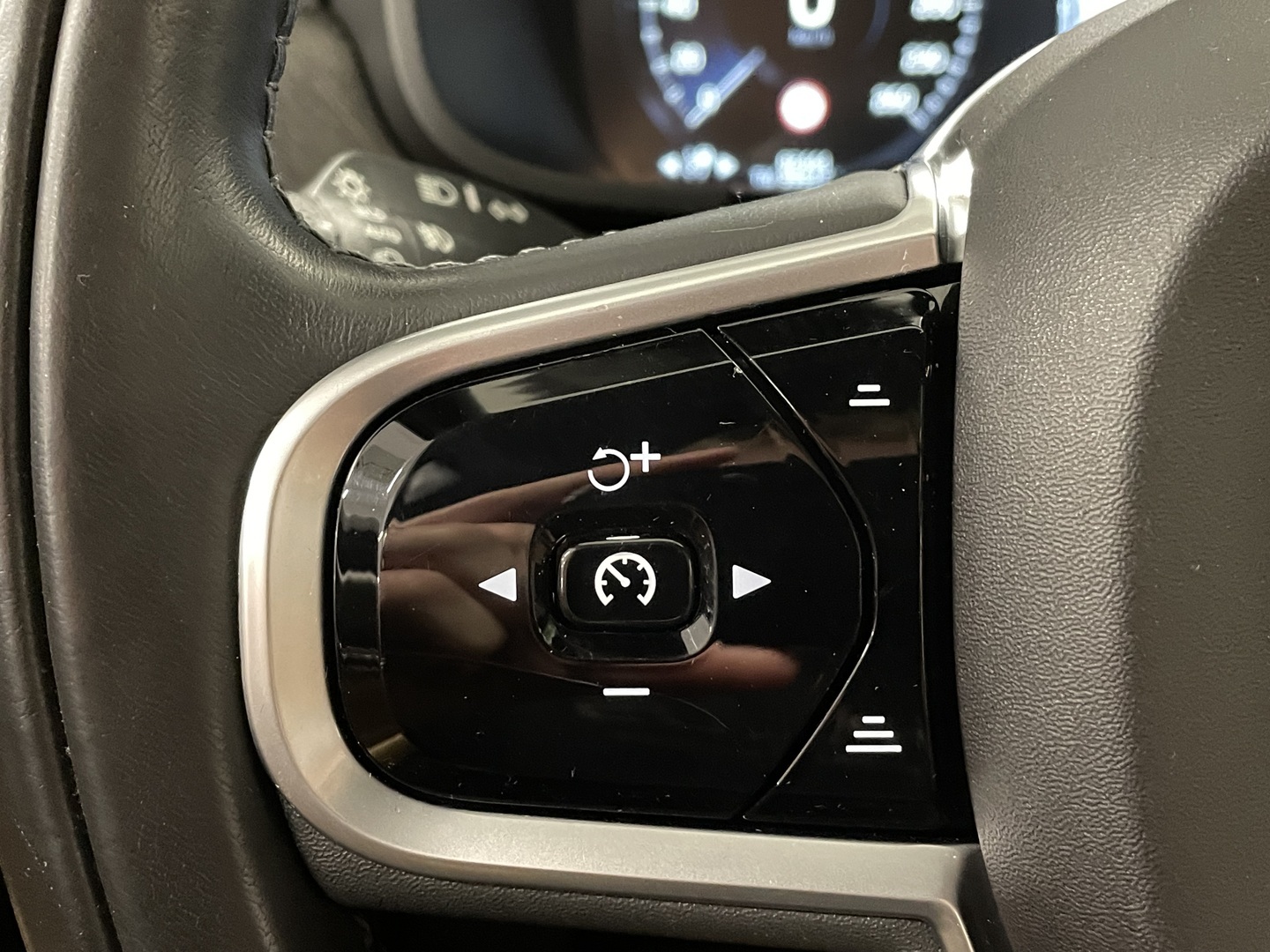 VOLVO V90 Cross Country 2019