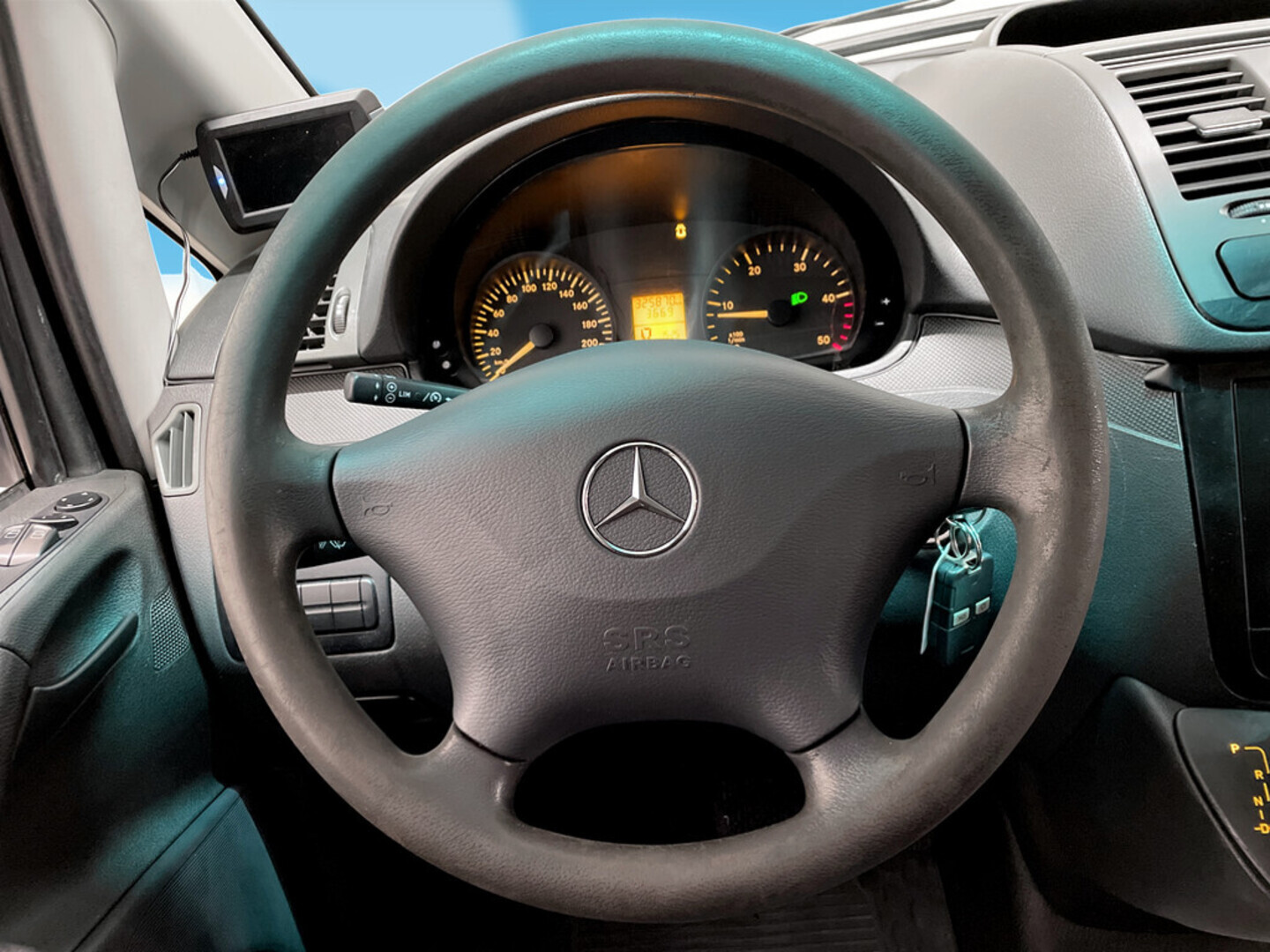 MERCEDES-BENZ Vito 2011