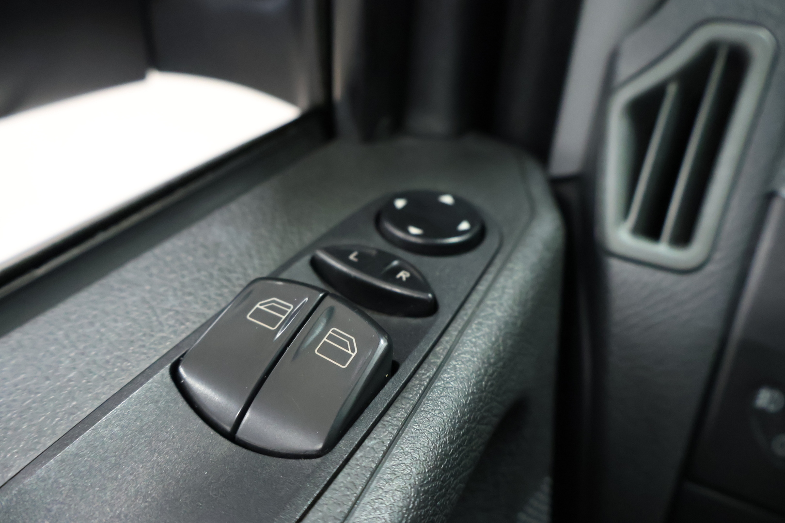 MERCEDES-BENZ Vito 2011