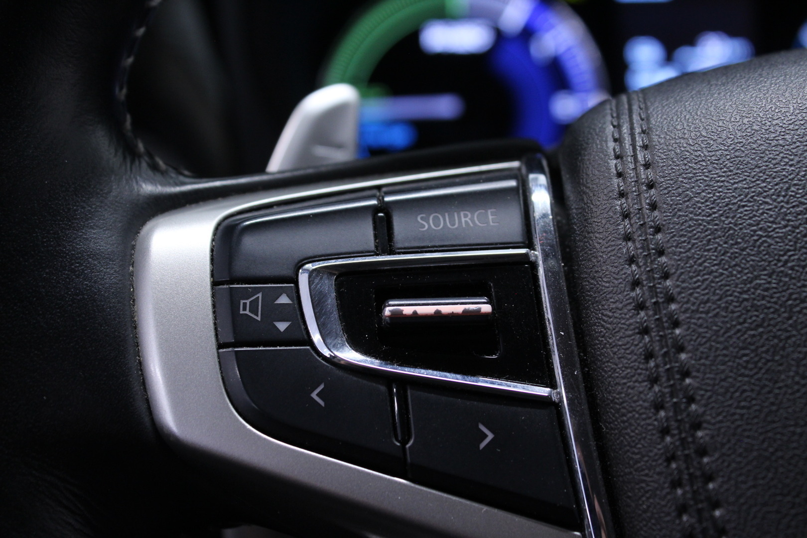 MITSUBISHI Outlander PHEV 2019