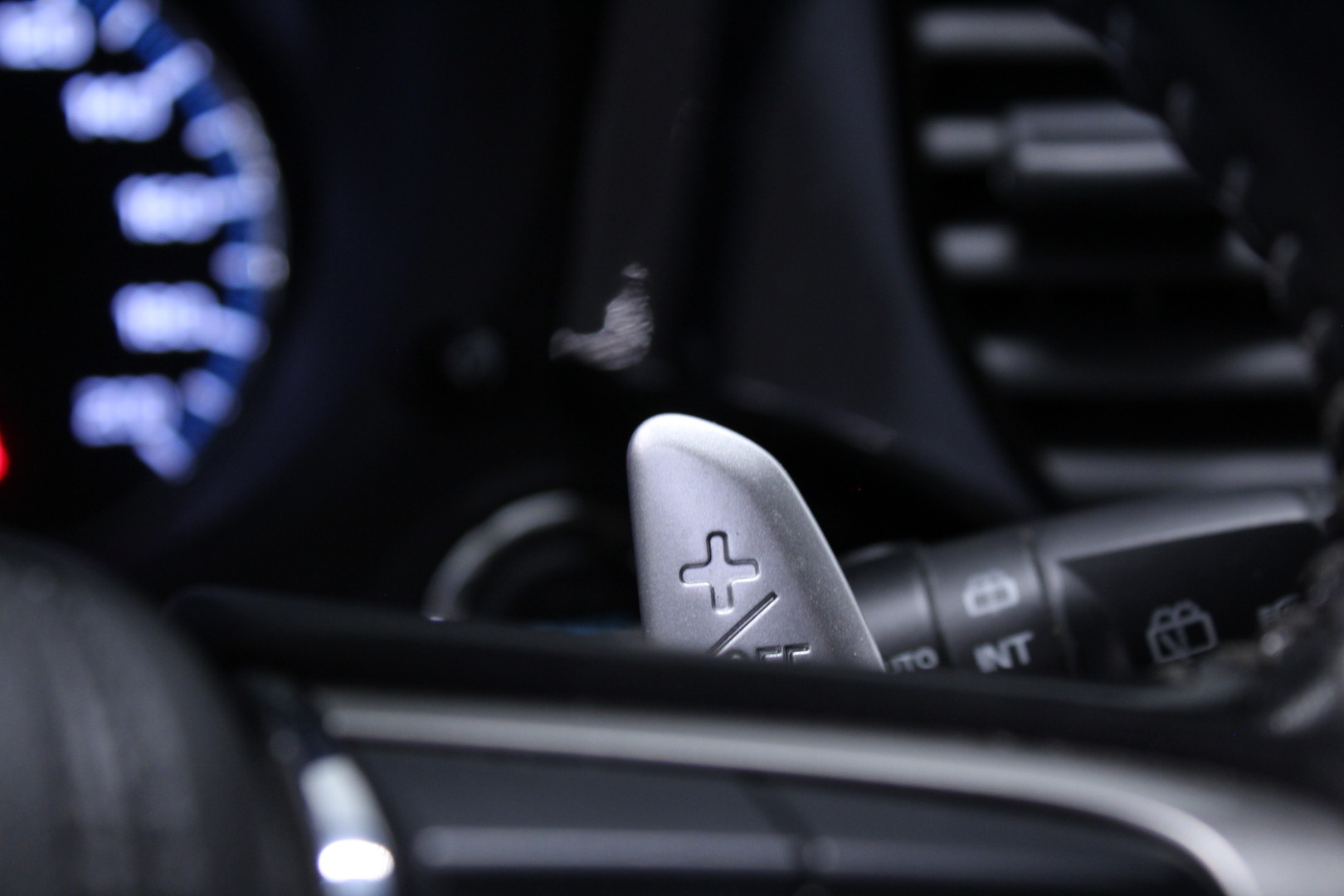 MITSUBISHI Outlander PHEV 2019