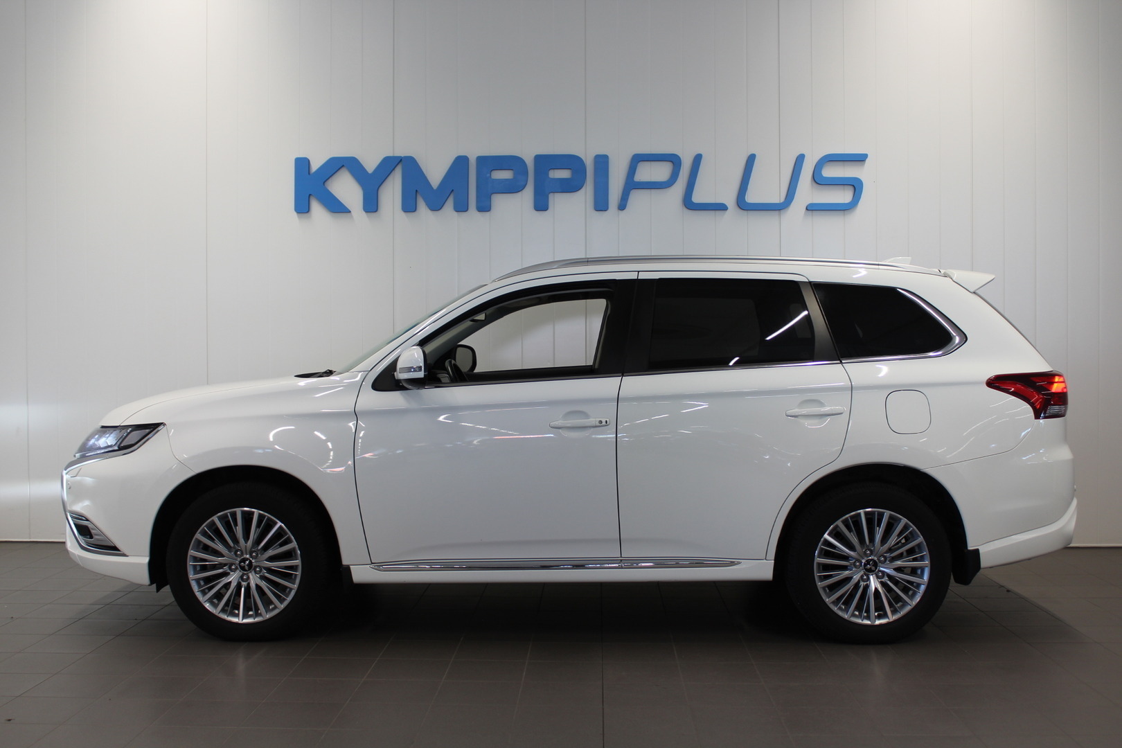 MITSUBISHI Outlander PHEV 2019