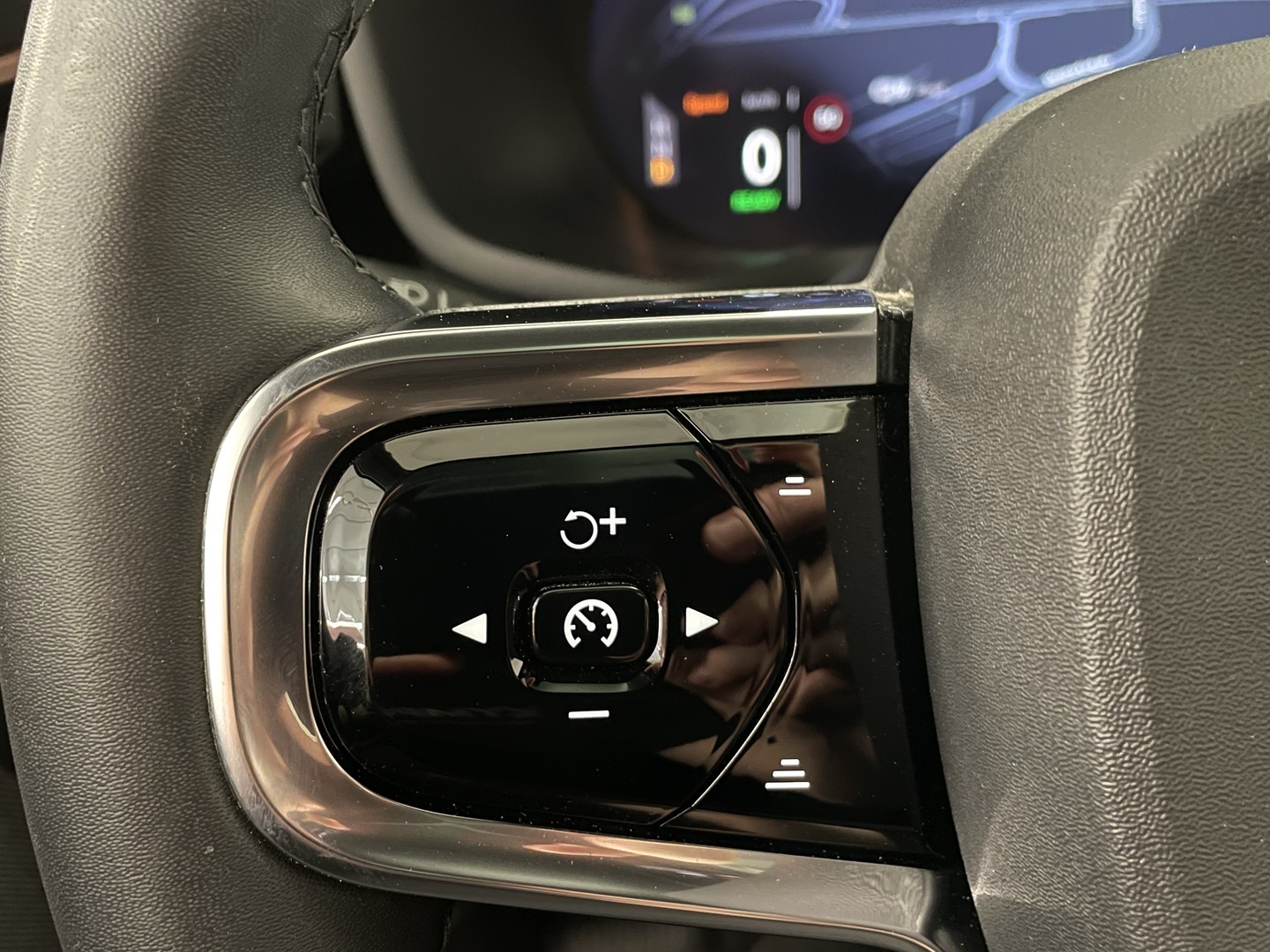 POLESTAR 2 2023