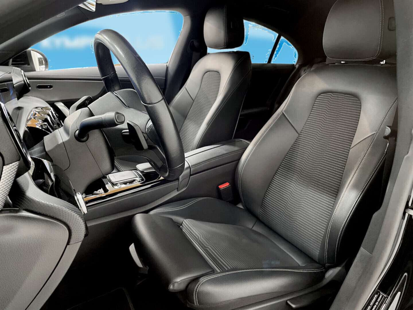 MERCEDES-BENZ CLA 2019