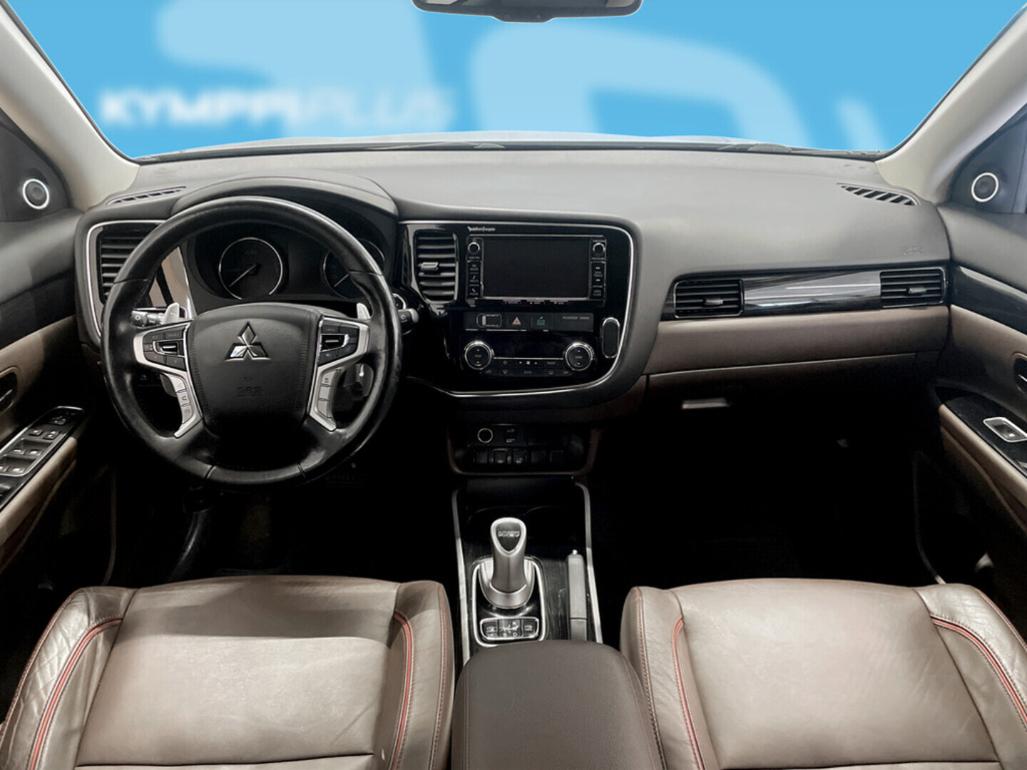 MITSUBISHI Outlander PHEV 2016