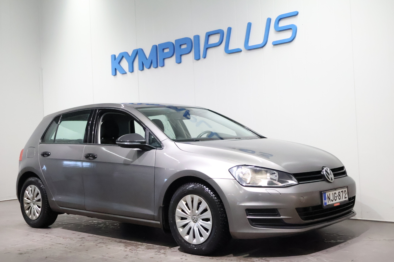 VOLKSWAGEN Golf 2013