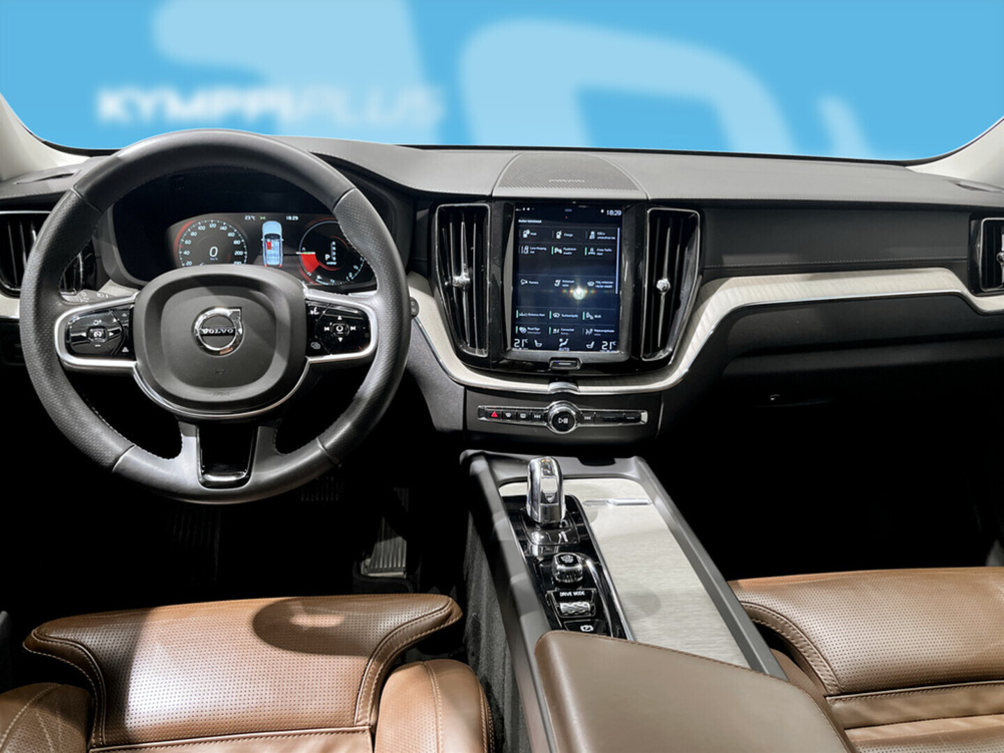 VOLVO XC60 2019