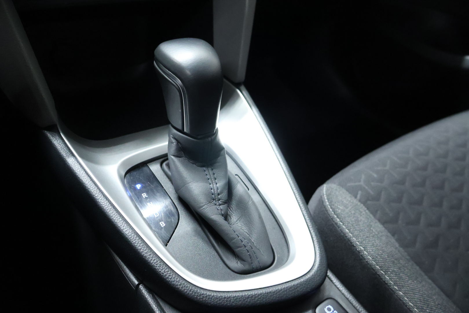 TOYOTA Yaris Cross 2021