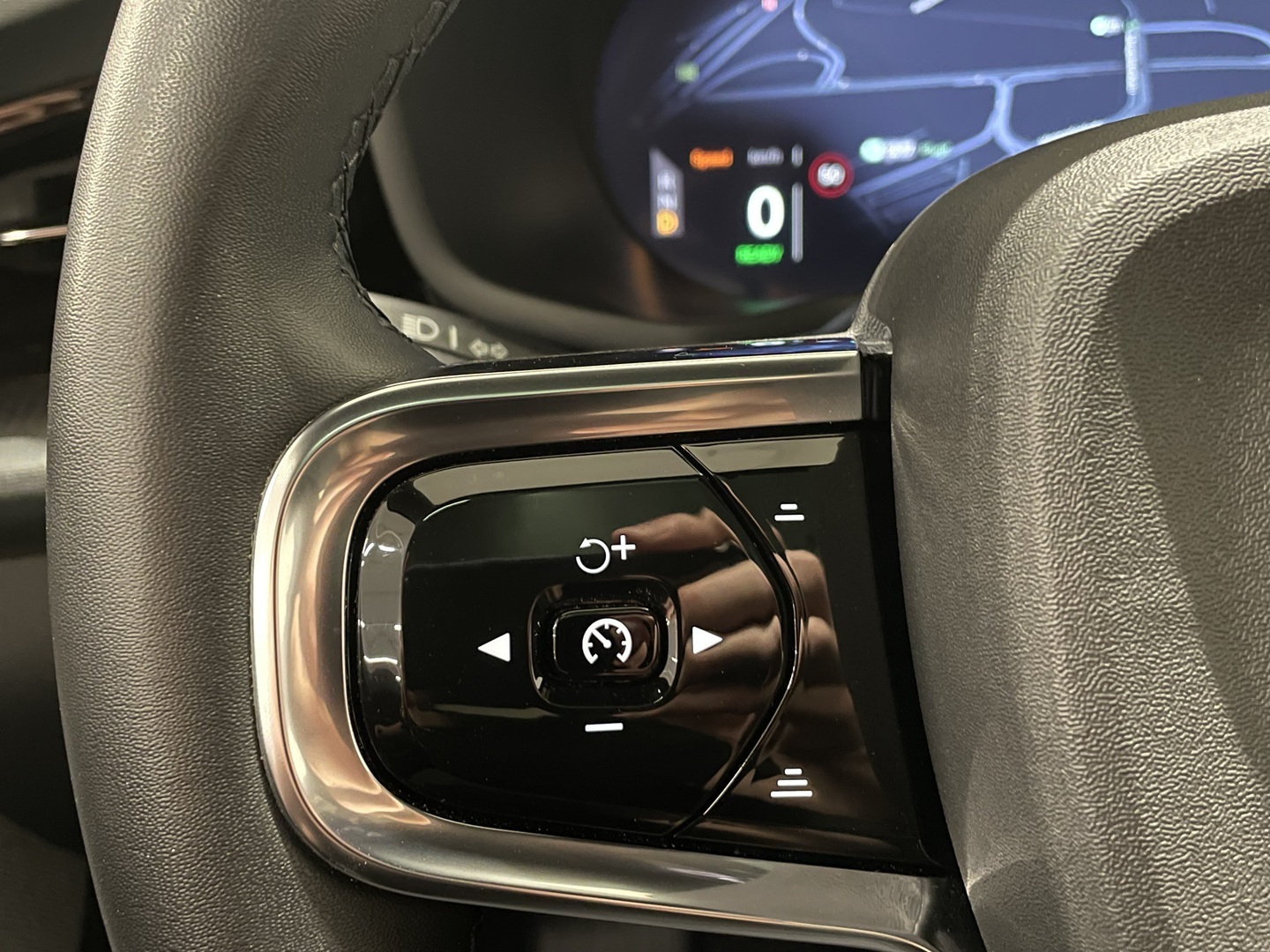 POLESTAR 2 2023