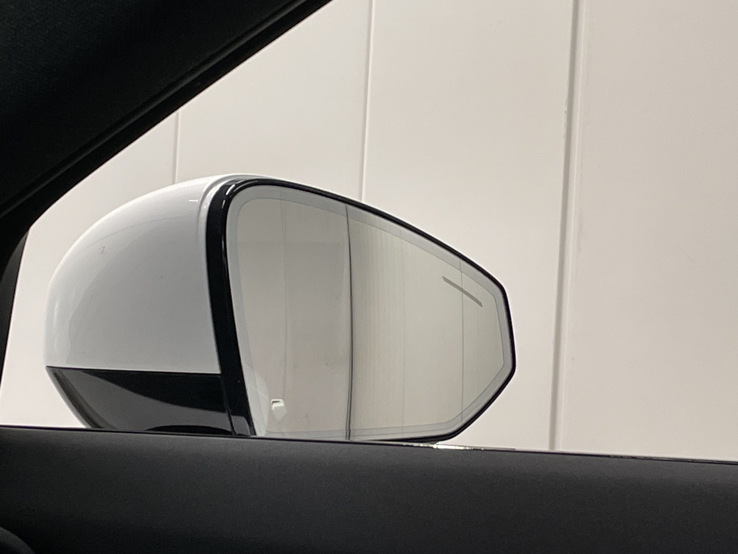 POLESTAR 2 2023