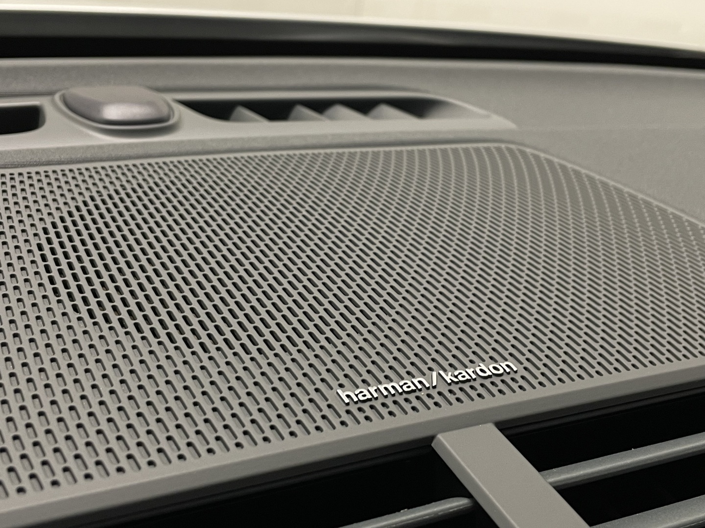 POLESTAR 2 2023