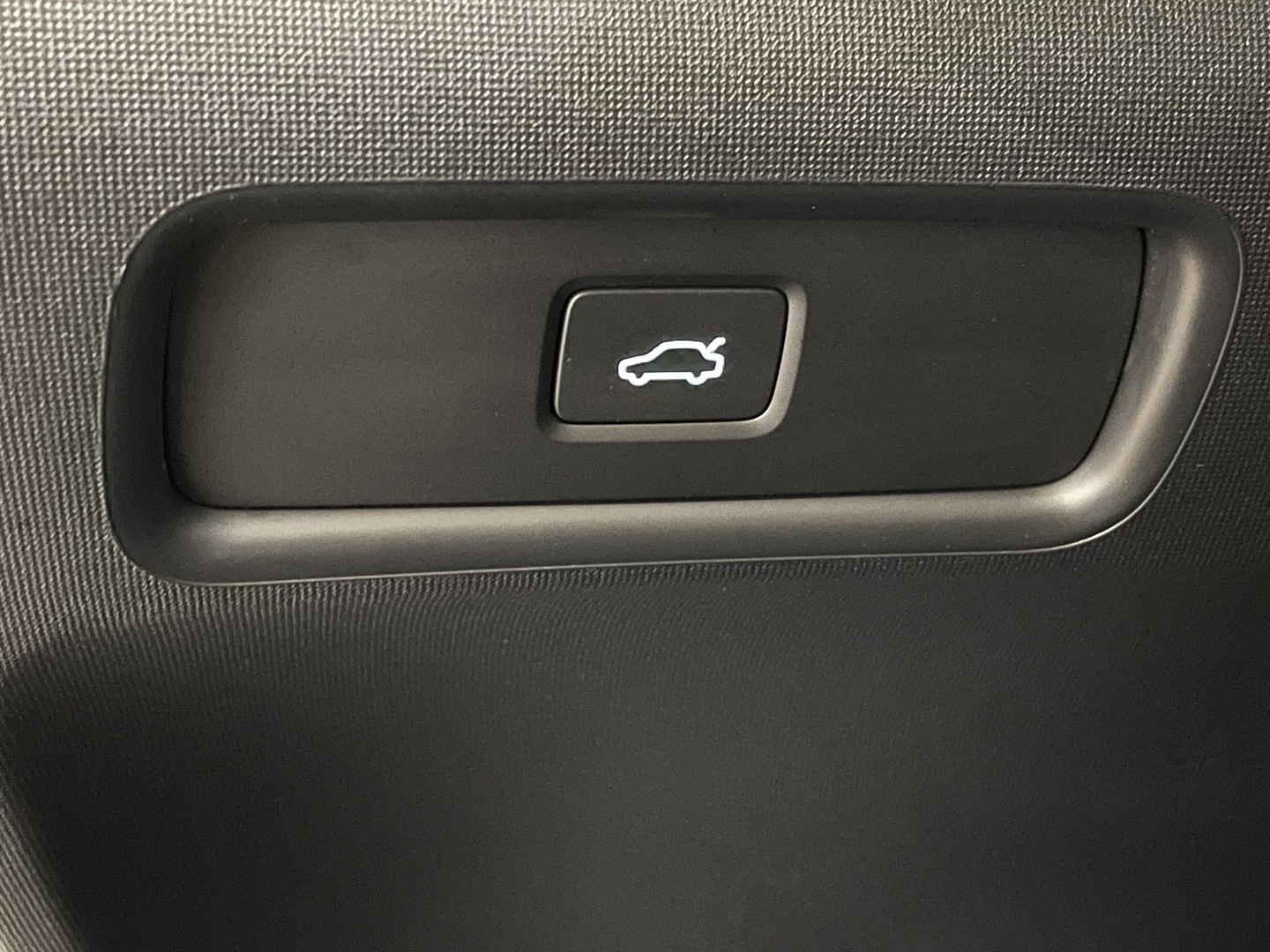 POLESTAR 2 2023