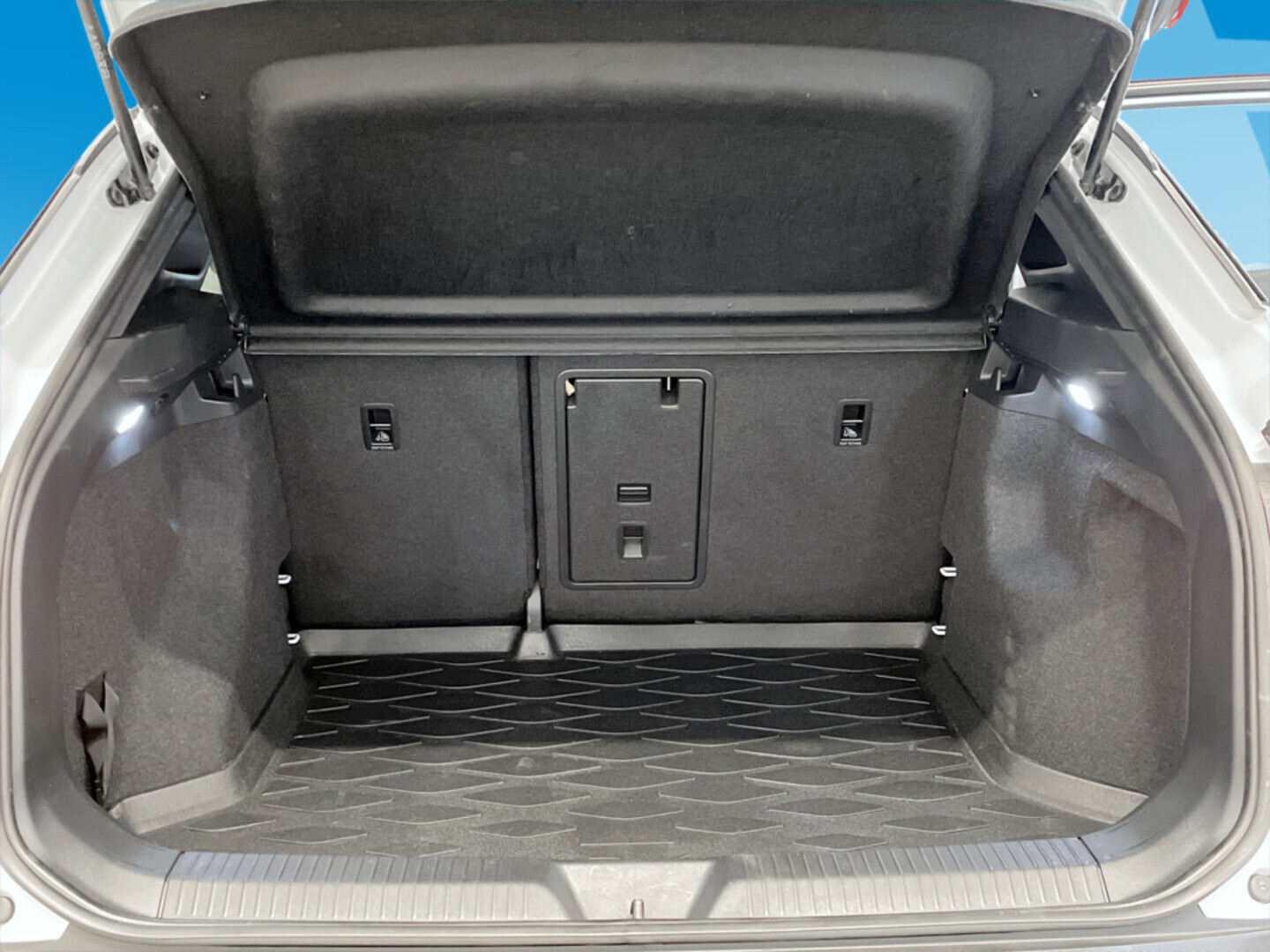 VOLKSWAGEN ID.4 2023