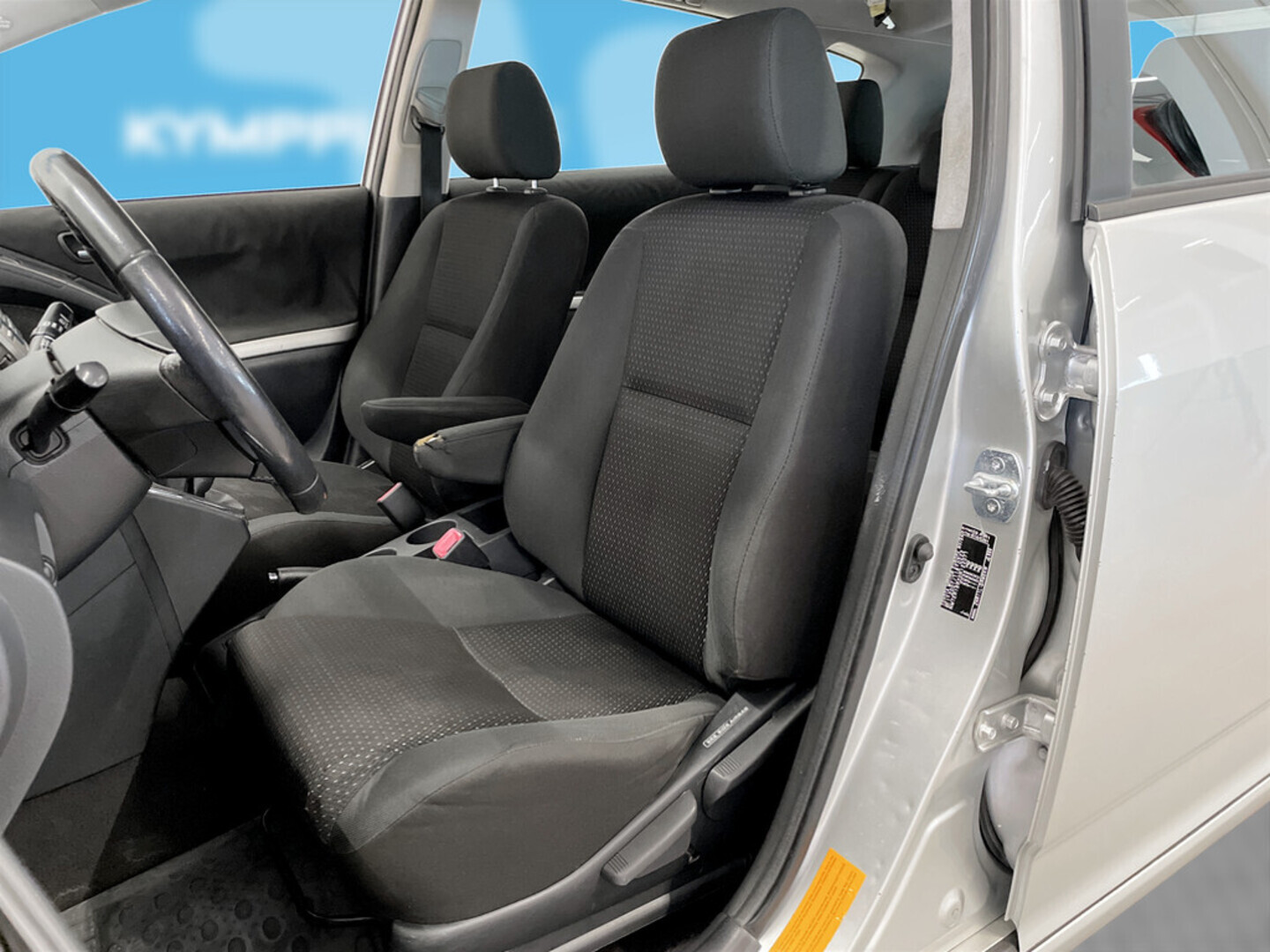 TOYOTA Corolla Verso 2008