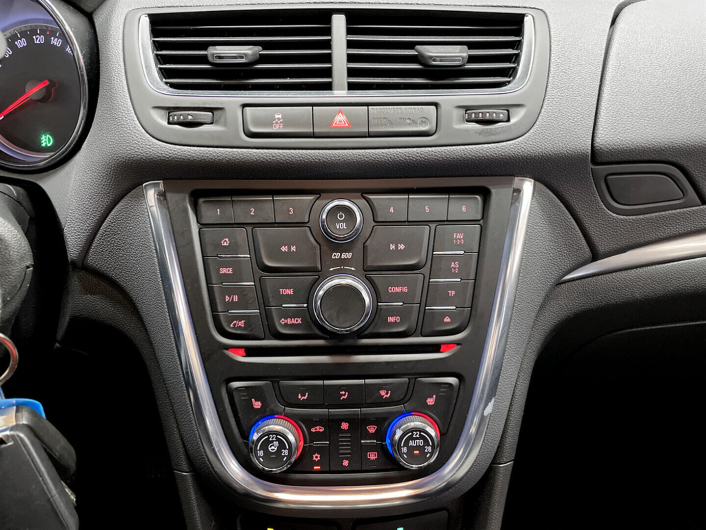 OPEL Mokka 2014