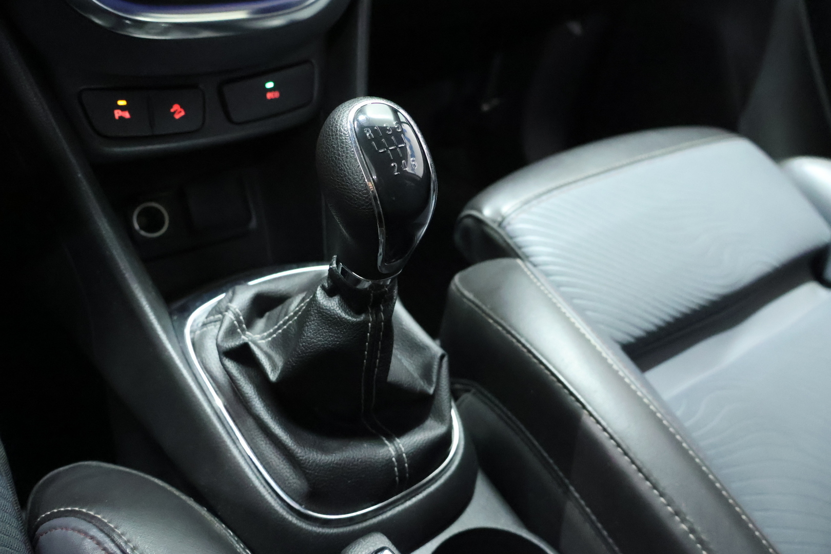 OPEL Mokka 2014