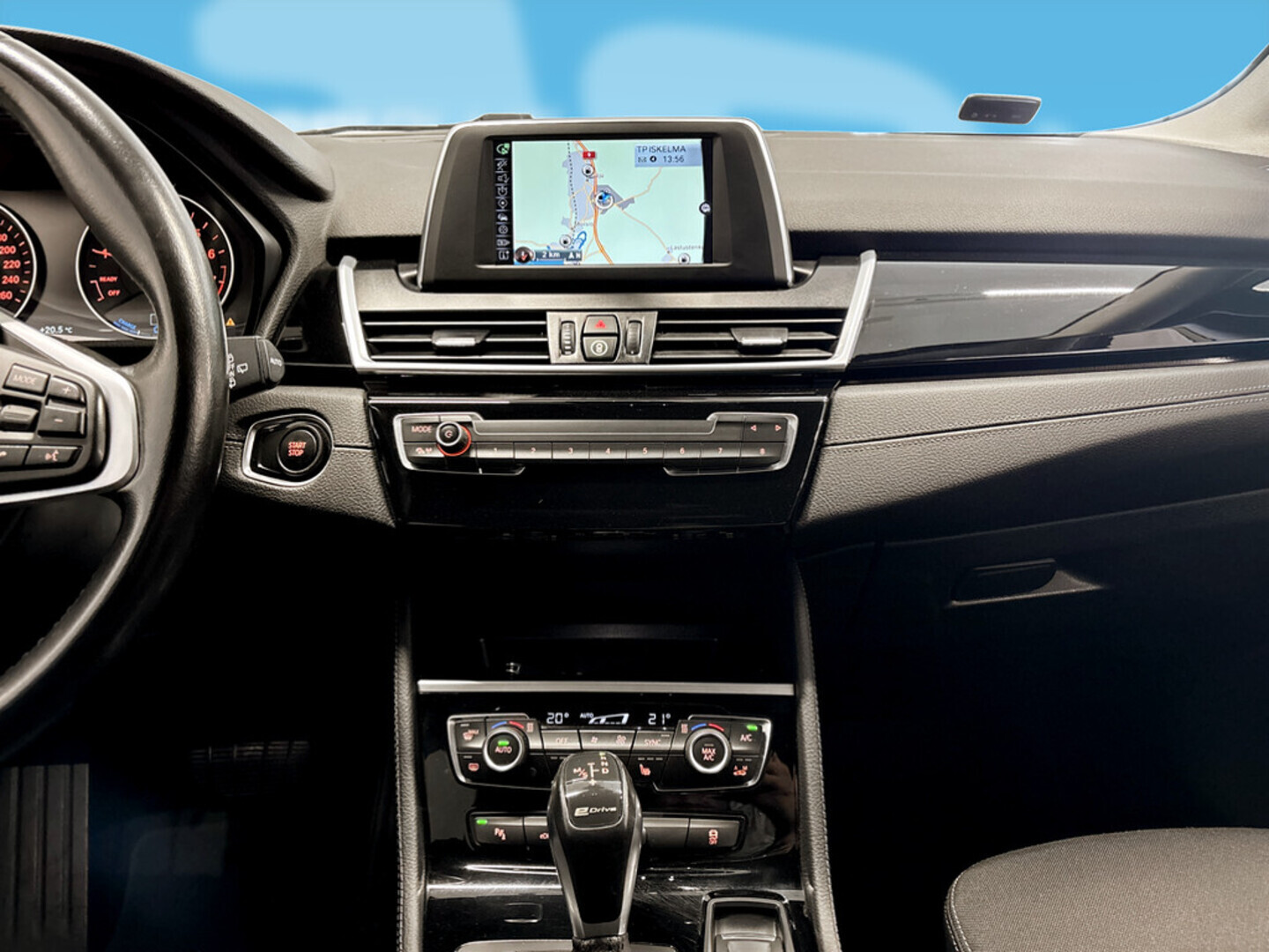 BMW 225 2017