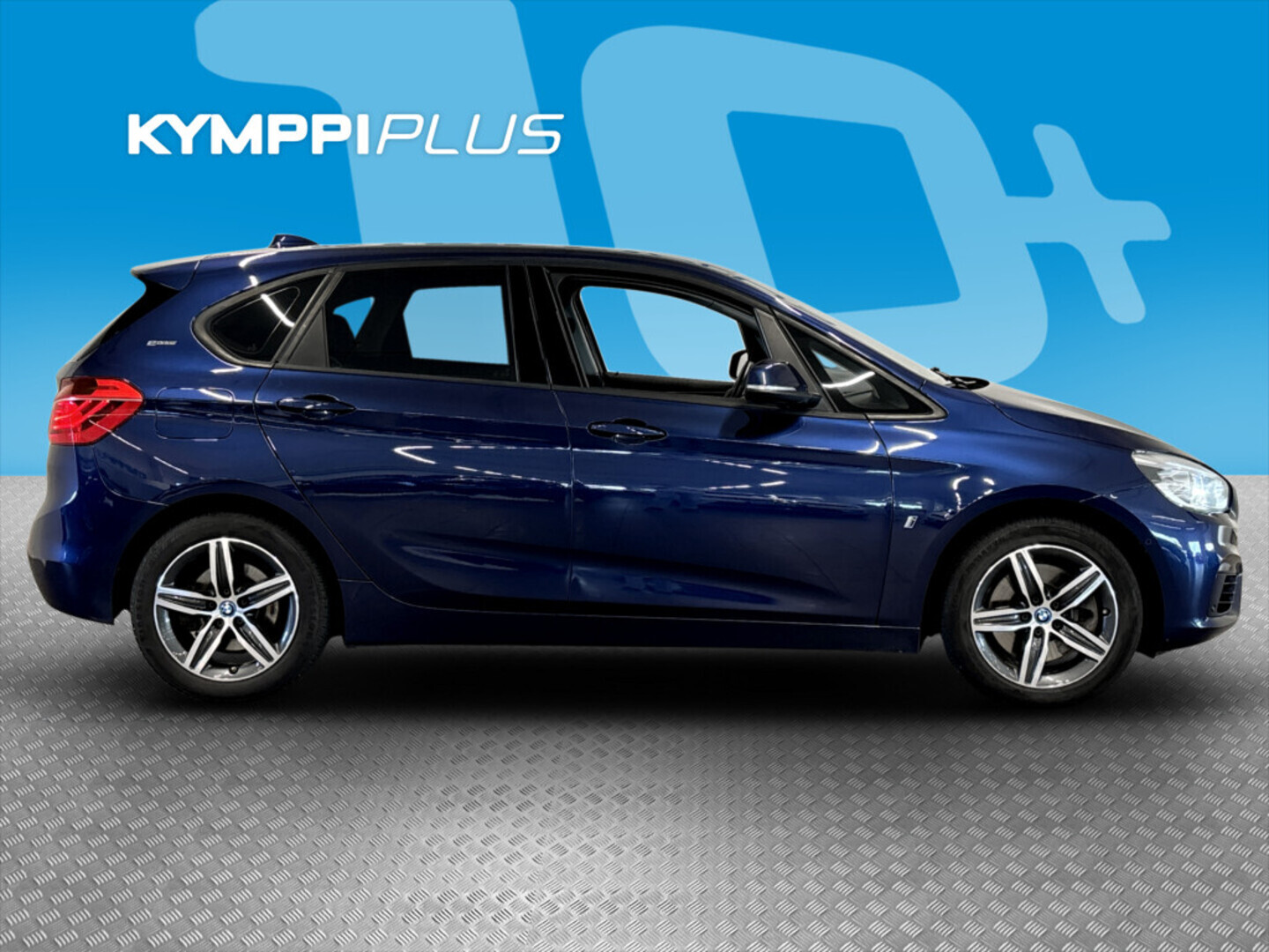 BMW 225 2017