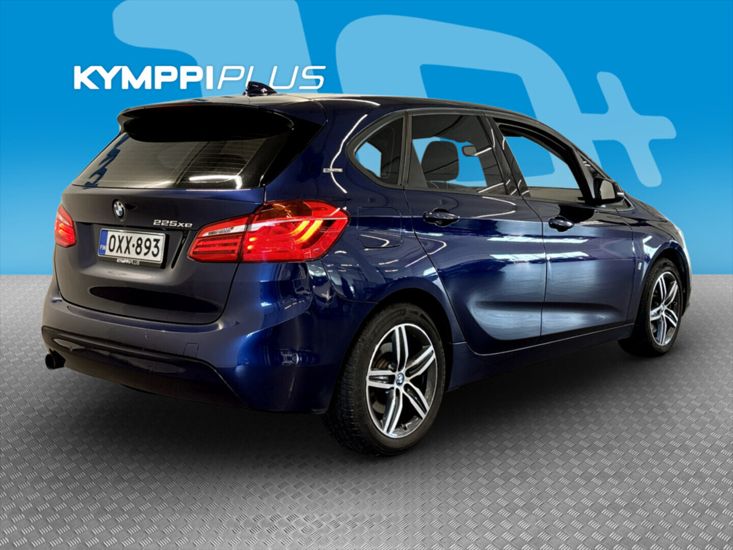 BMW 225 2017