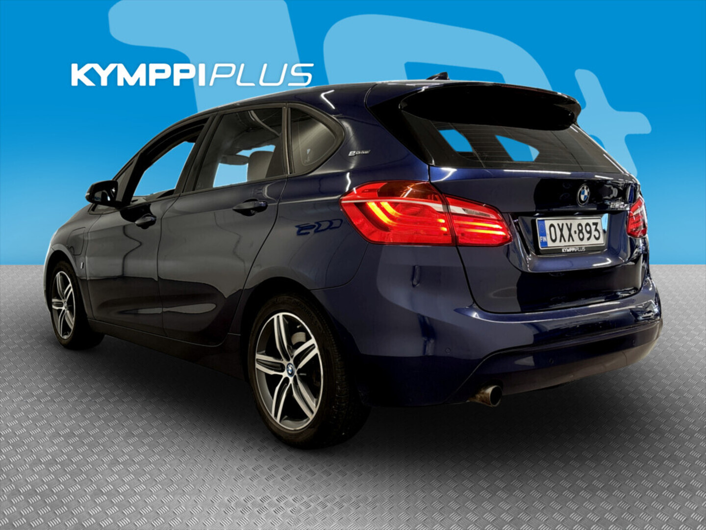 BMW 225 2017