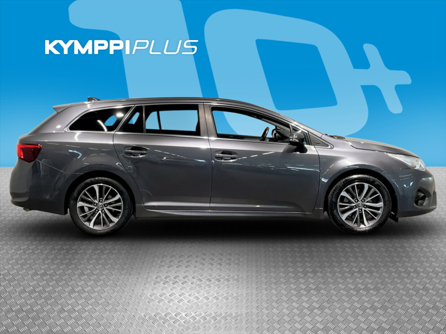 TOYOTA Avensis 2015