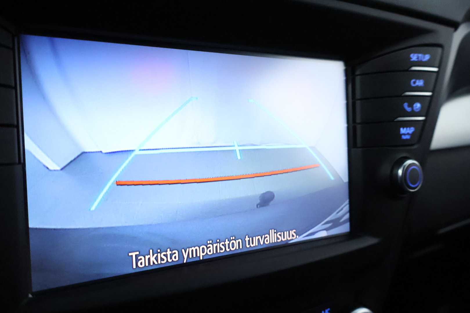 TOYOTA Avensis 2015