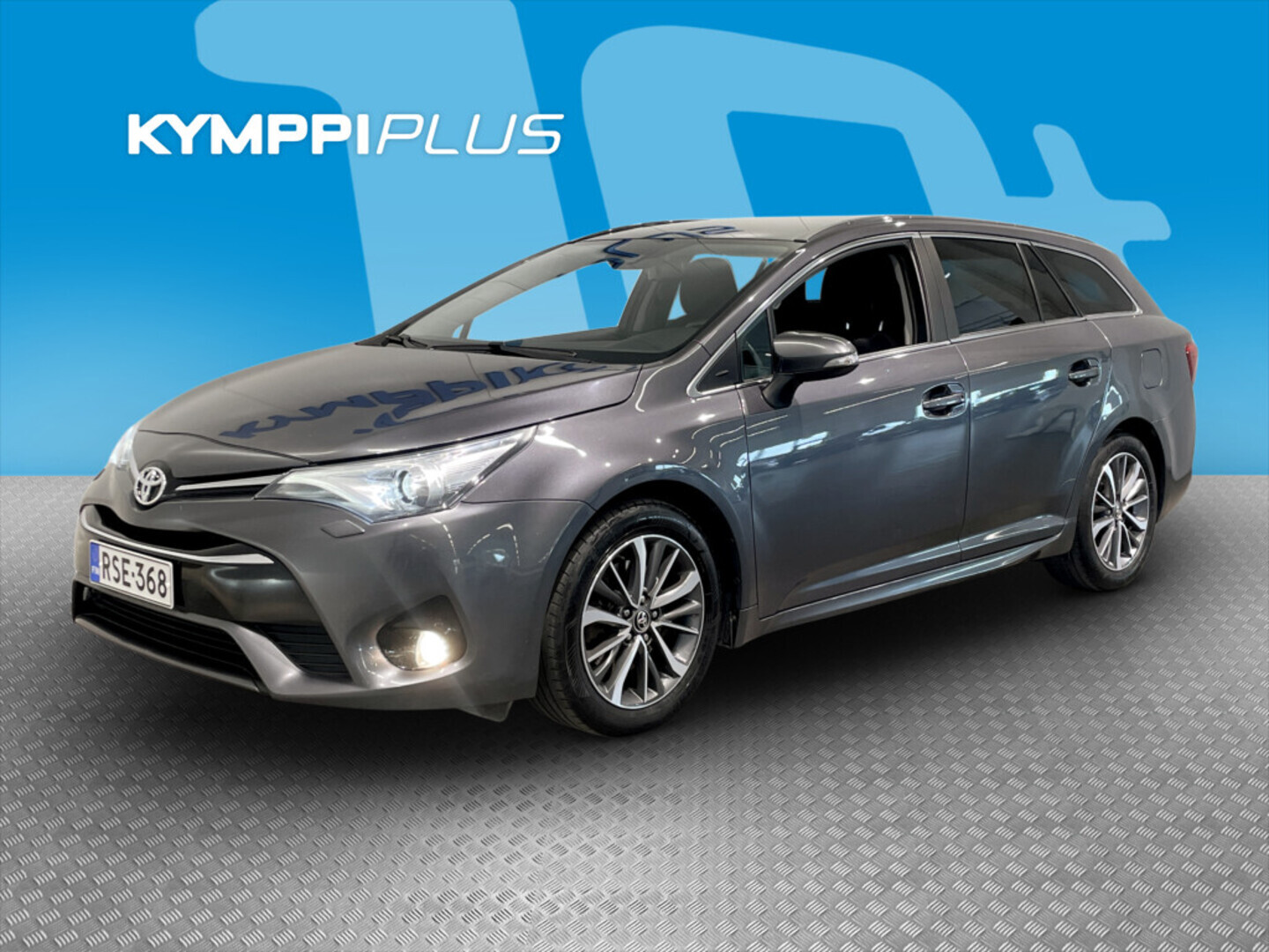 TOYOTA Avensis 2015