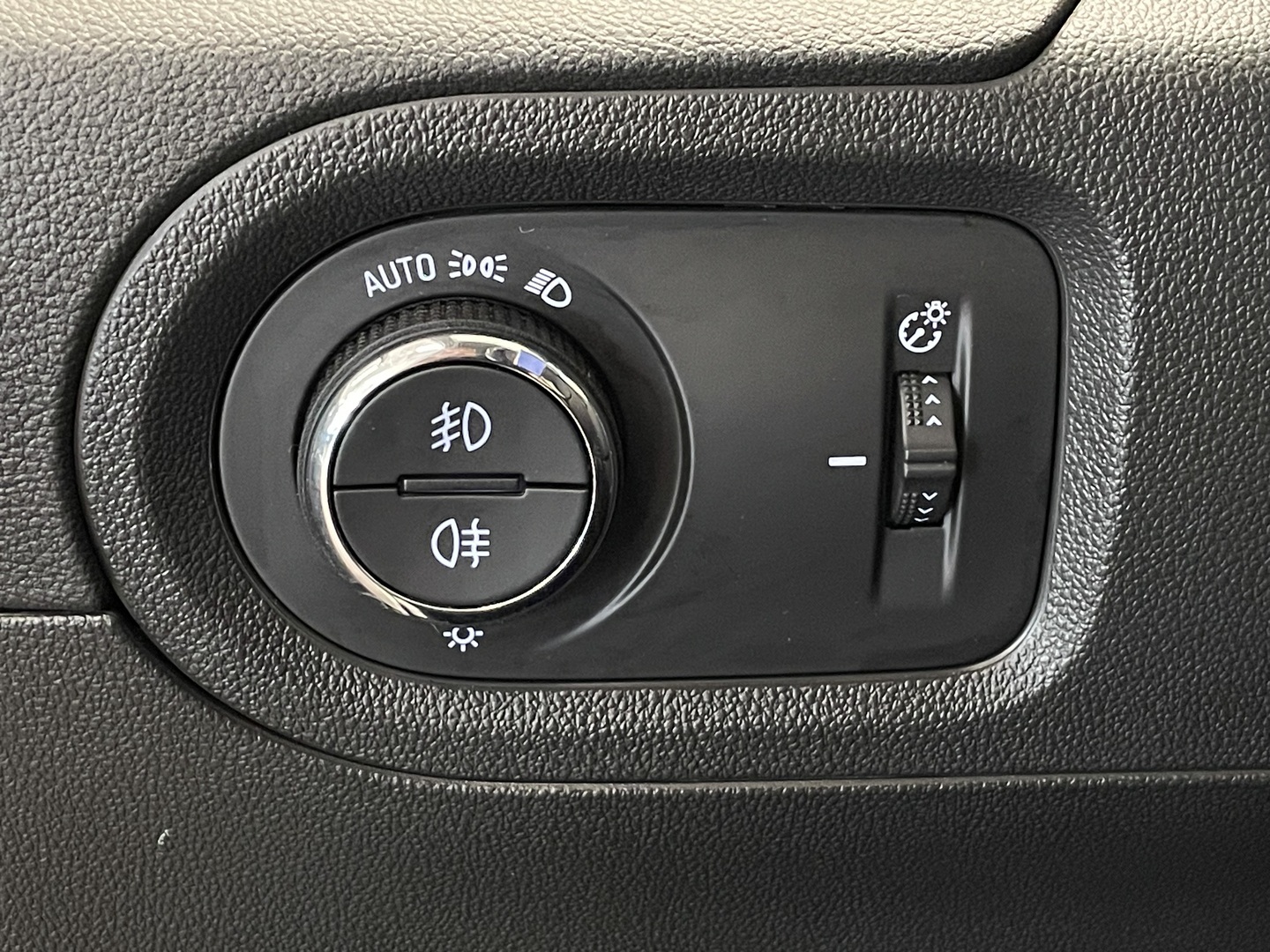 OPEL Grandland X 2020