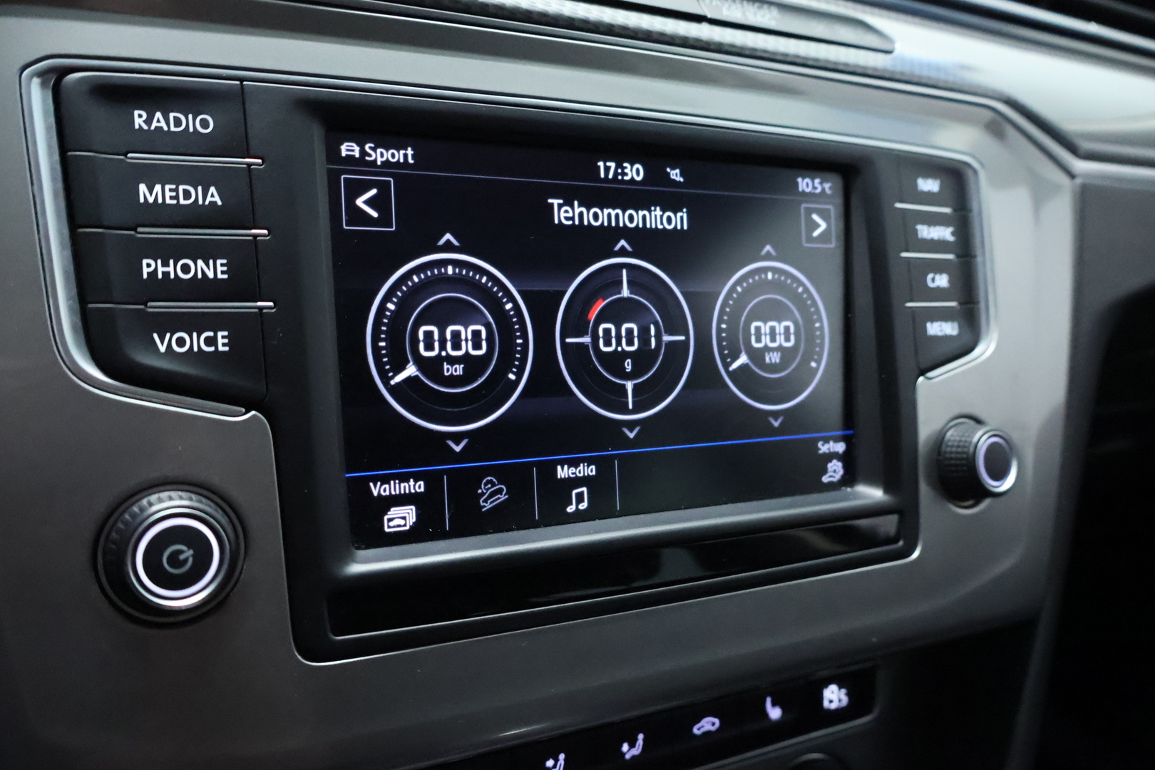 VOLKSWAGEN Passat 2017