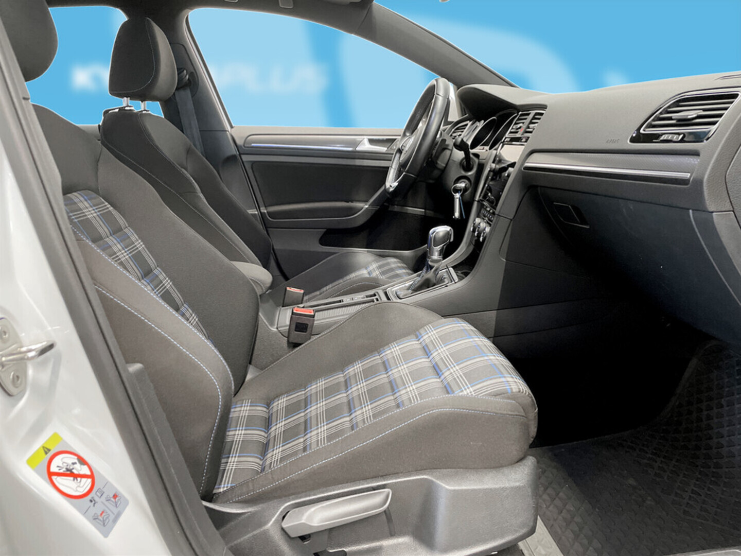 VOLKSWAGEN Golf 2019