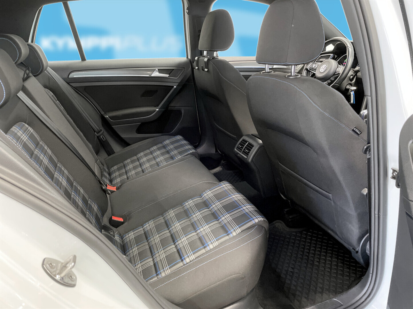 VOLKSWAGEN Golf 2019
