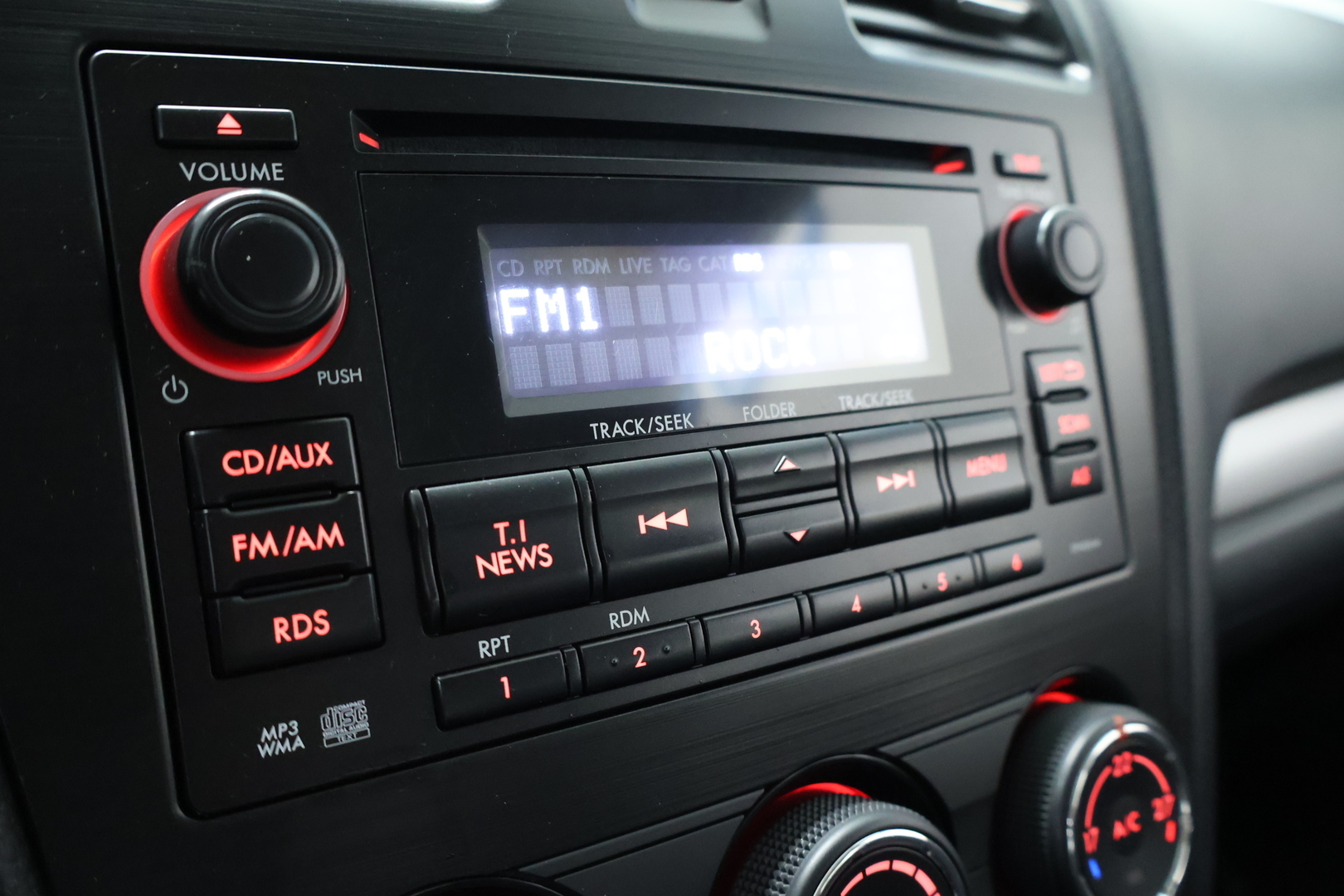 SUBARU Forester 2015