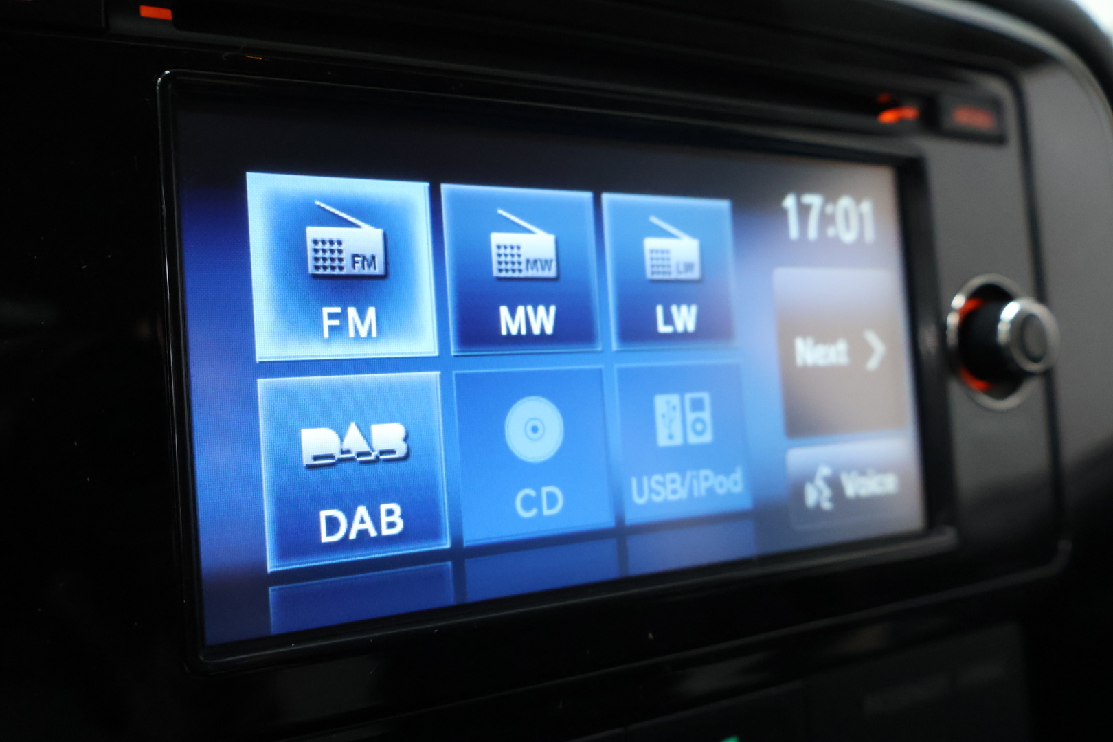 MITSUBISHI Outlander PHEV 2016