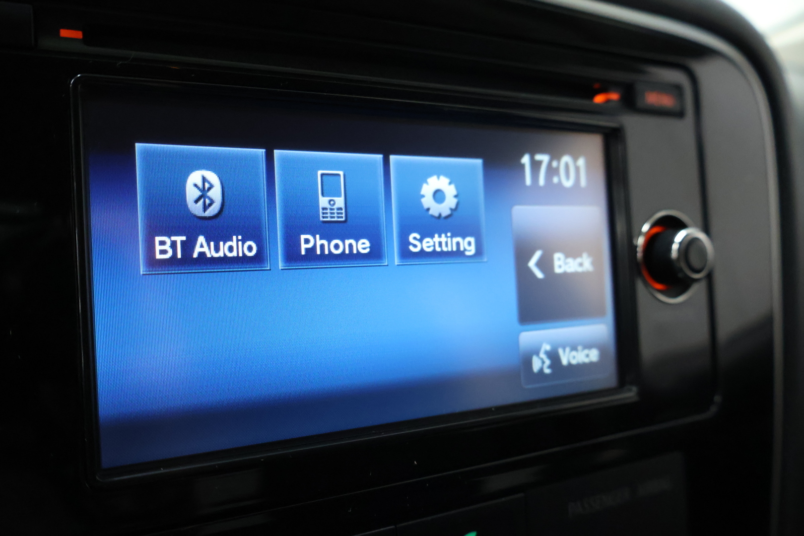 MITSUBISHI Outlander PHEV 2016