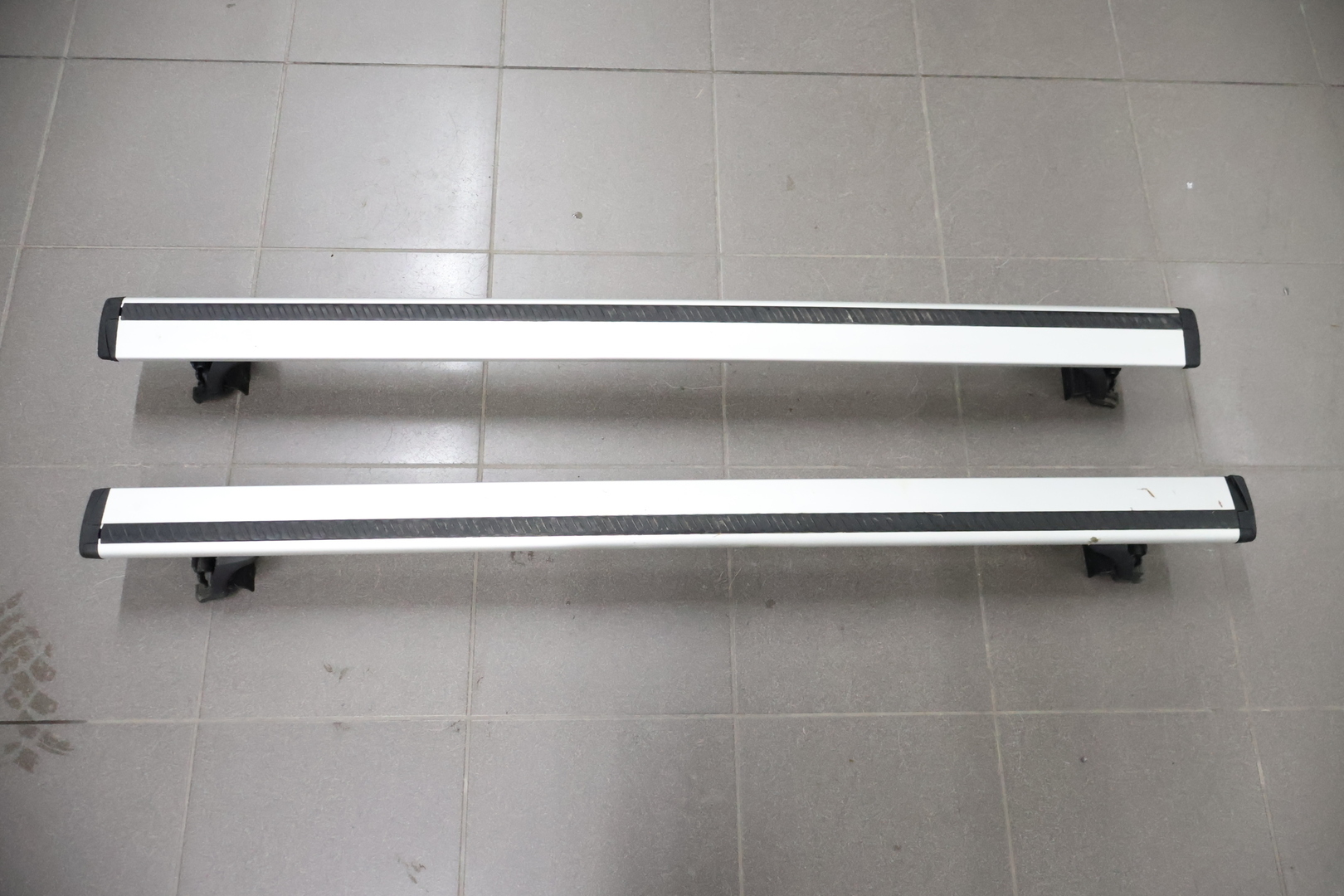 MITSUBISHI Outlander PHEV 2016