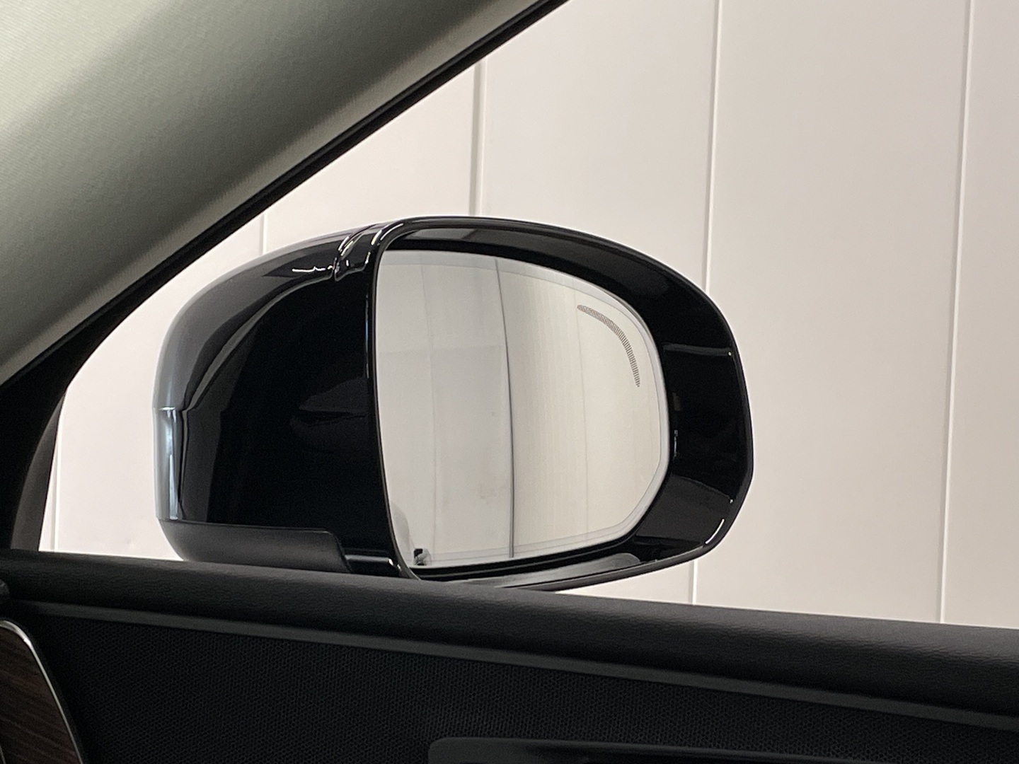 VOLVO XC60 2020