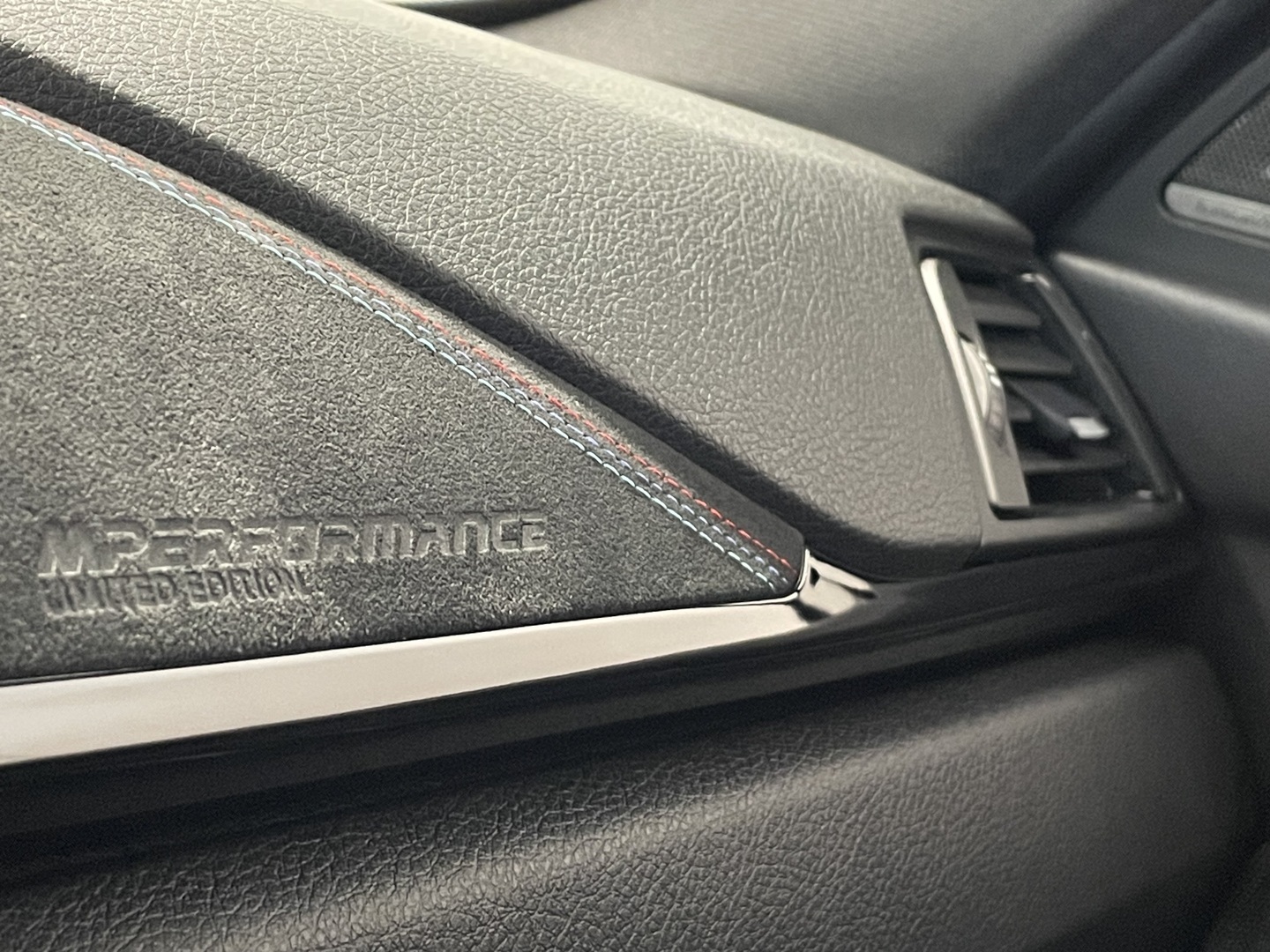 BMW 330 2014