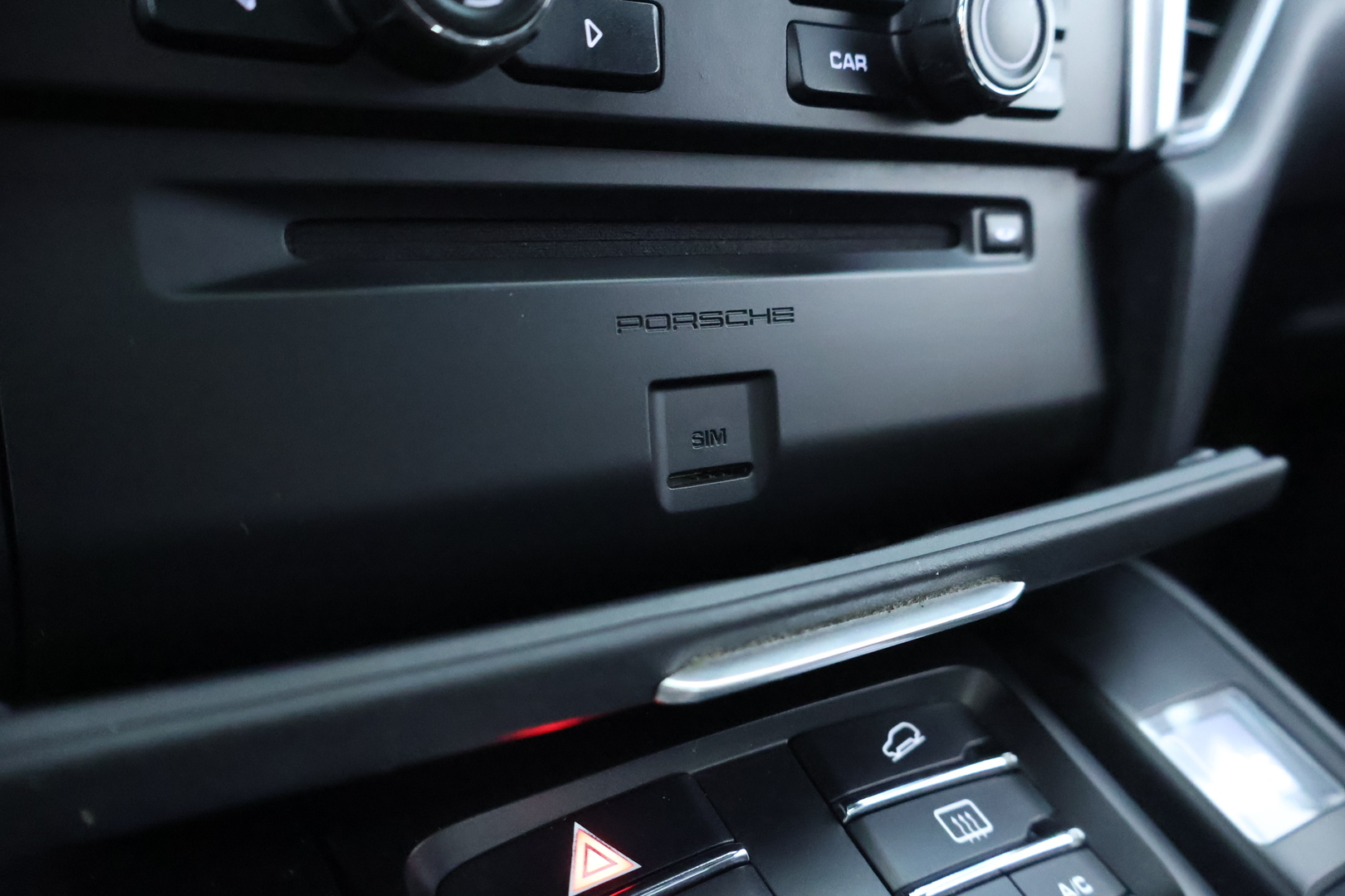 PORSCHE Macan 2015