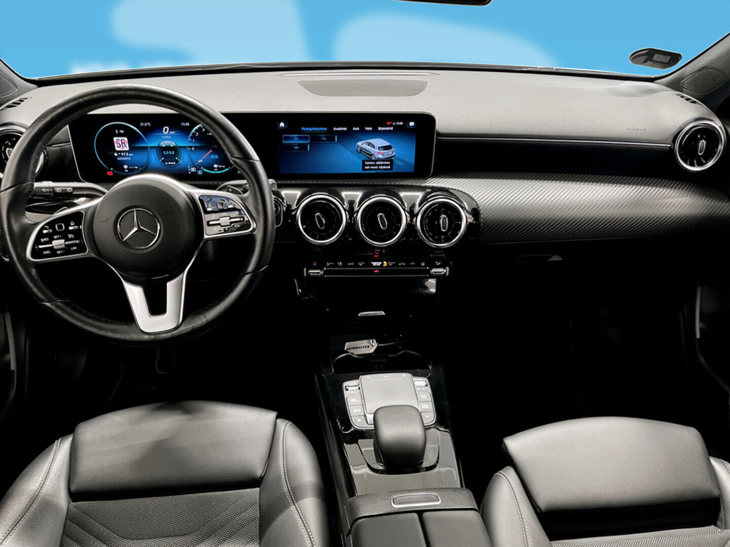 MERCEDES-BENZ A 2020