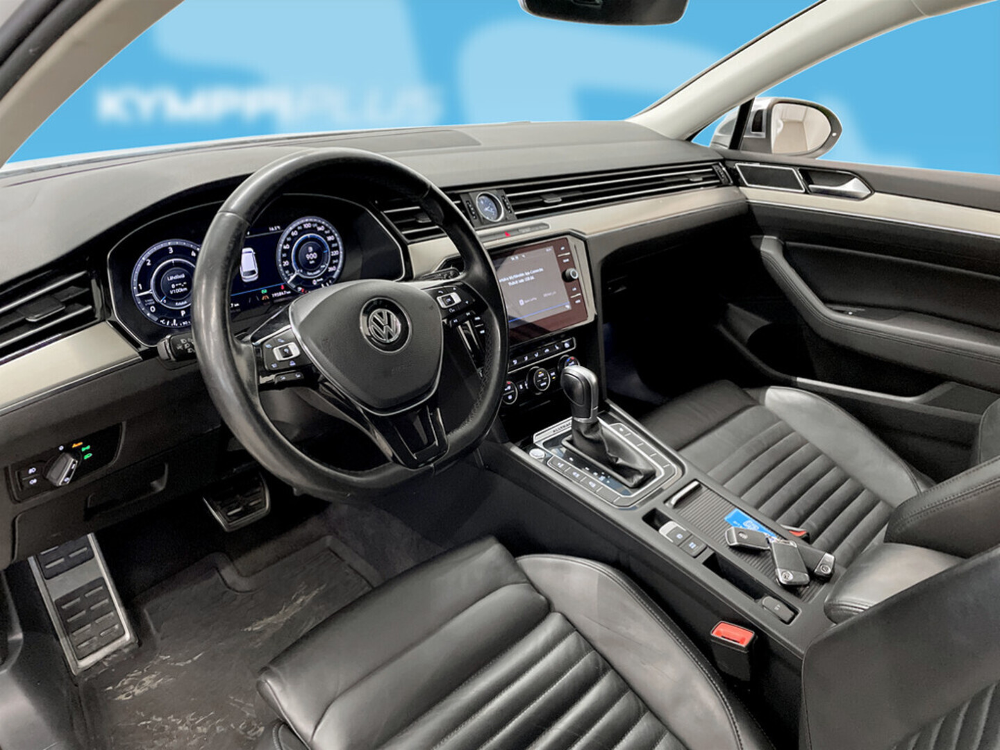 VOLKSWAGEN Passat 2018