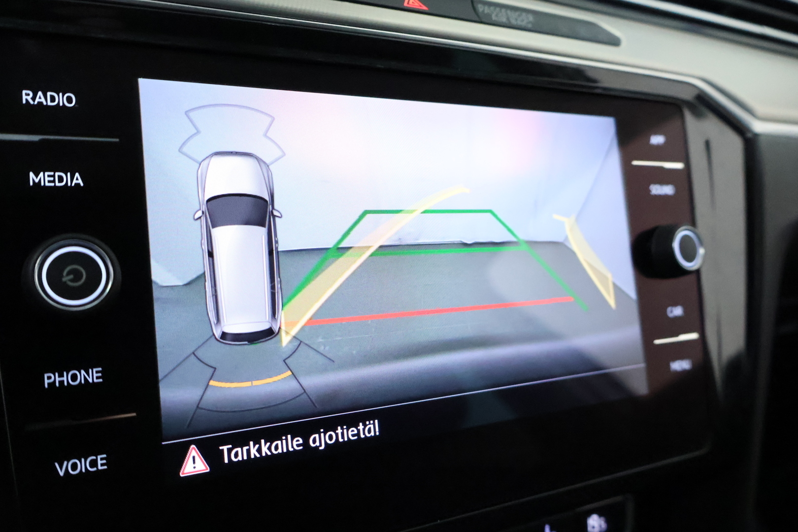 VOLKSWAGEN Passat 2018