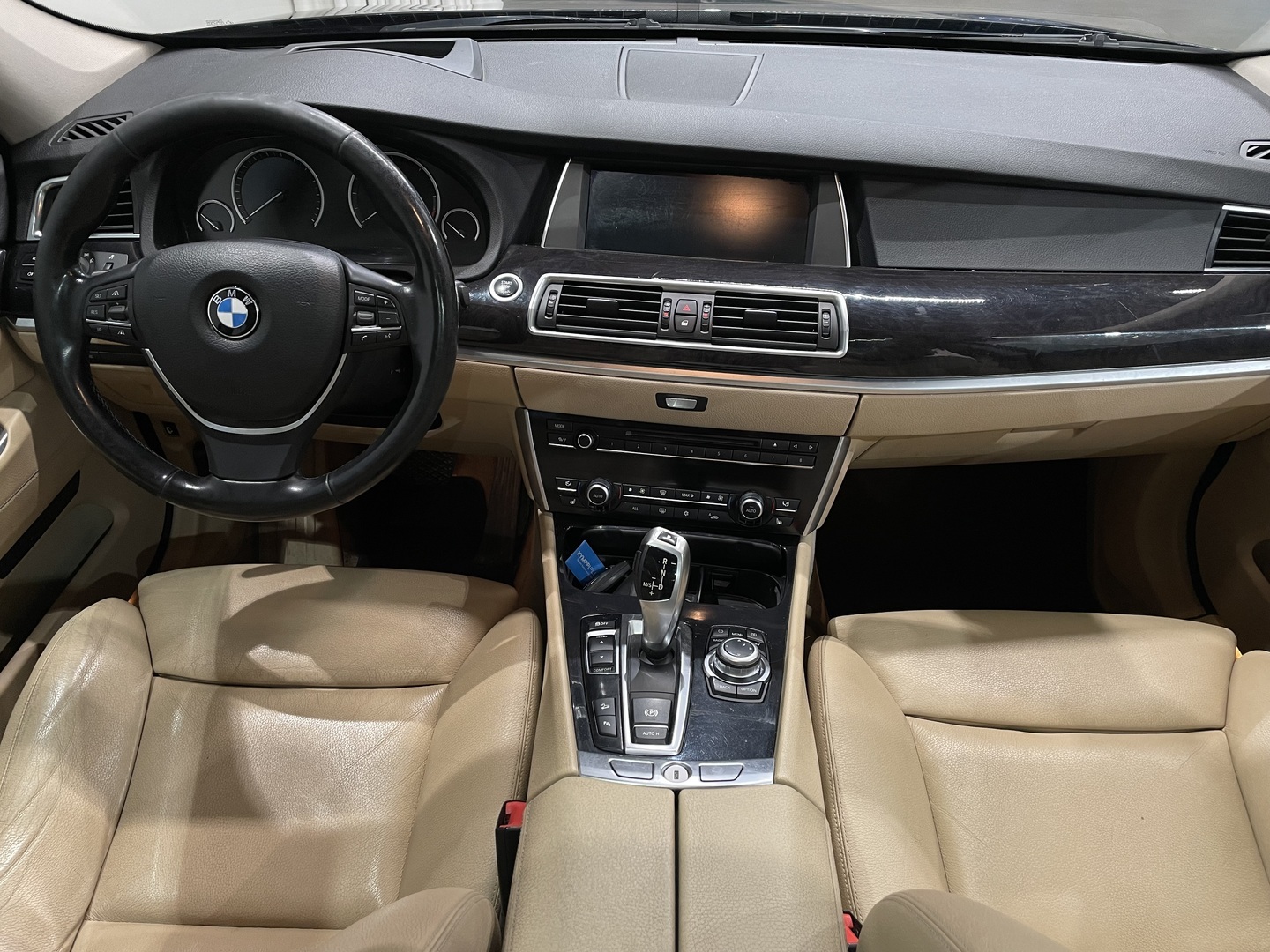 BMW 530 2012