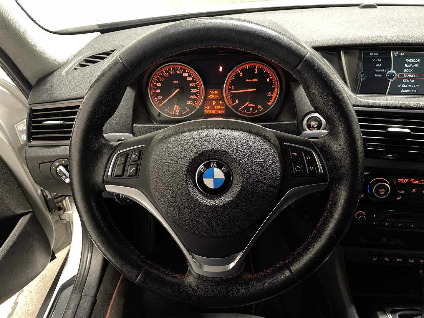 BMW X1 2012