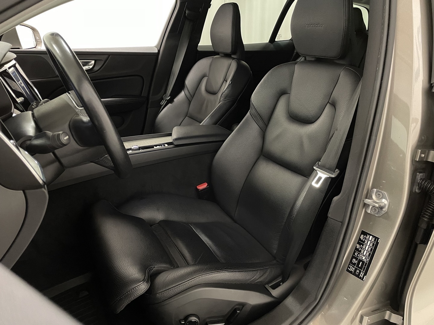 VOLVO V60 2019