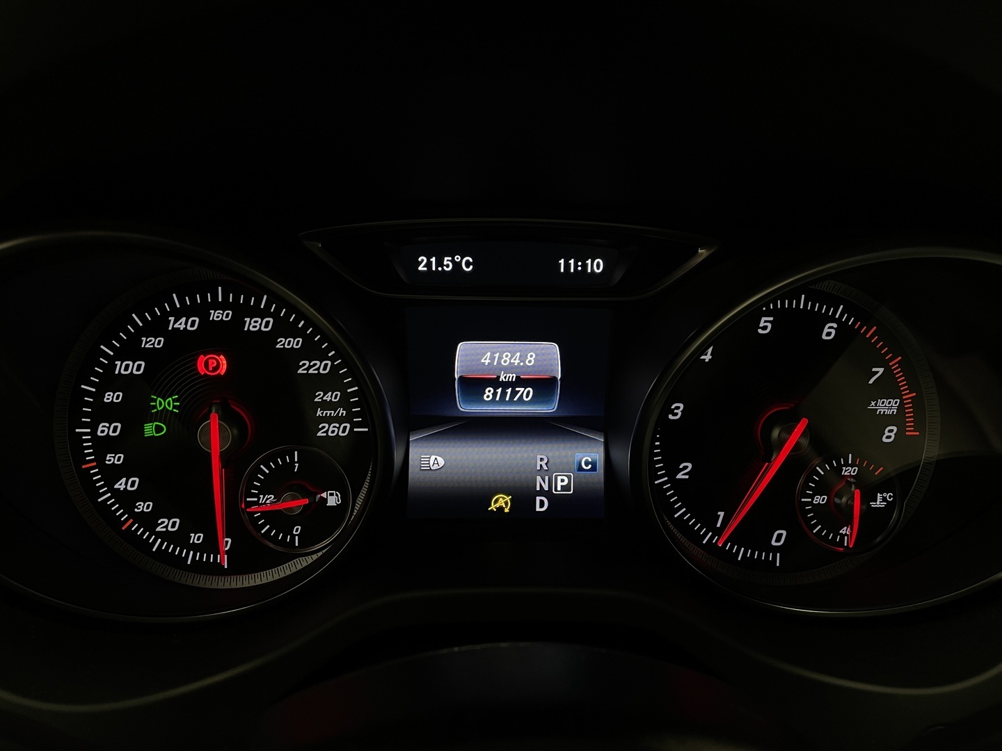 MERCEDES-BENZ GLA 2018