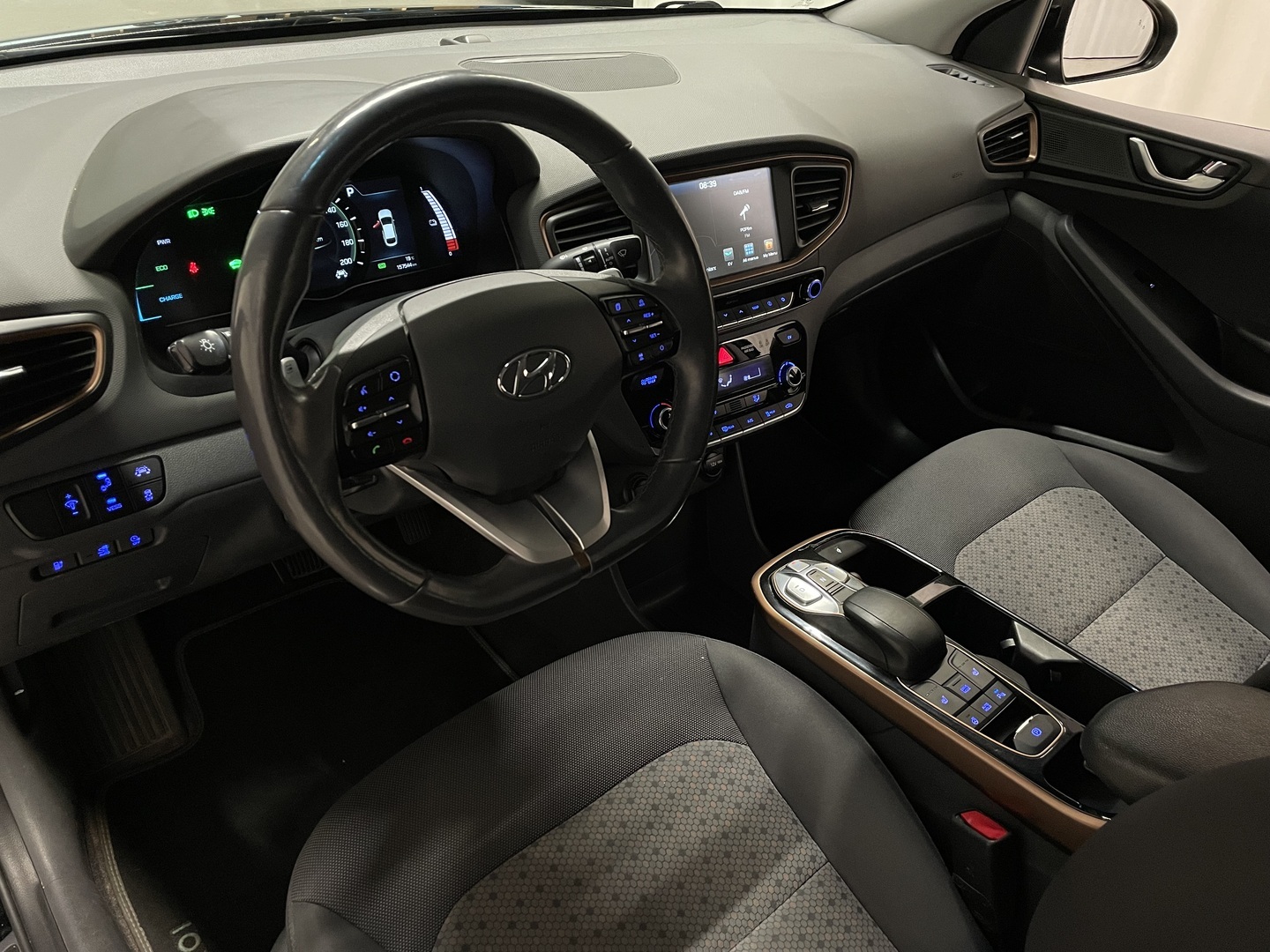 HYUNDAI IONIQ electric 2019