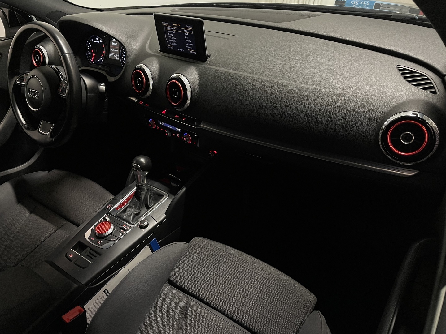 AUDI A3 2015