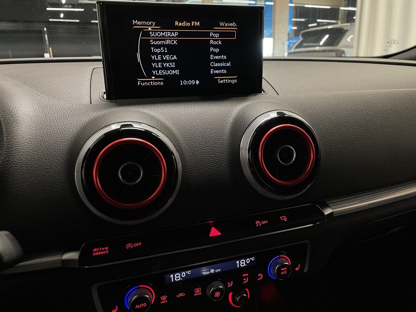 AUDI A3 2015