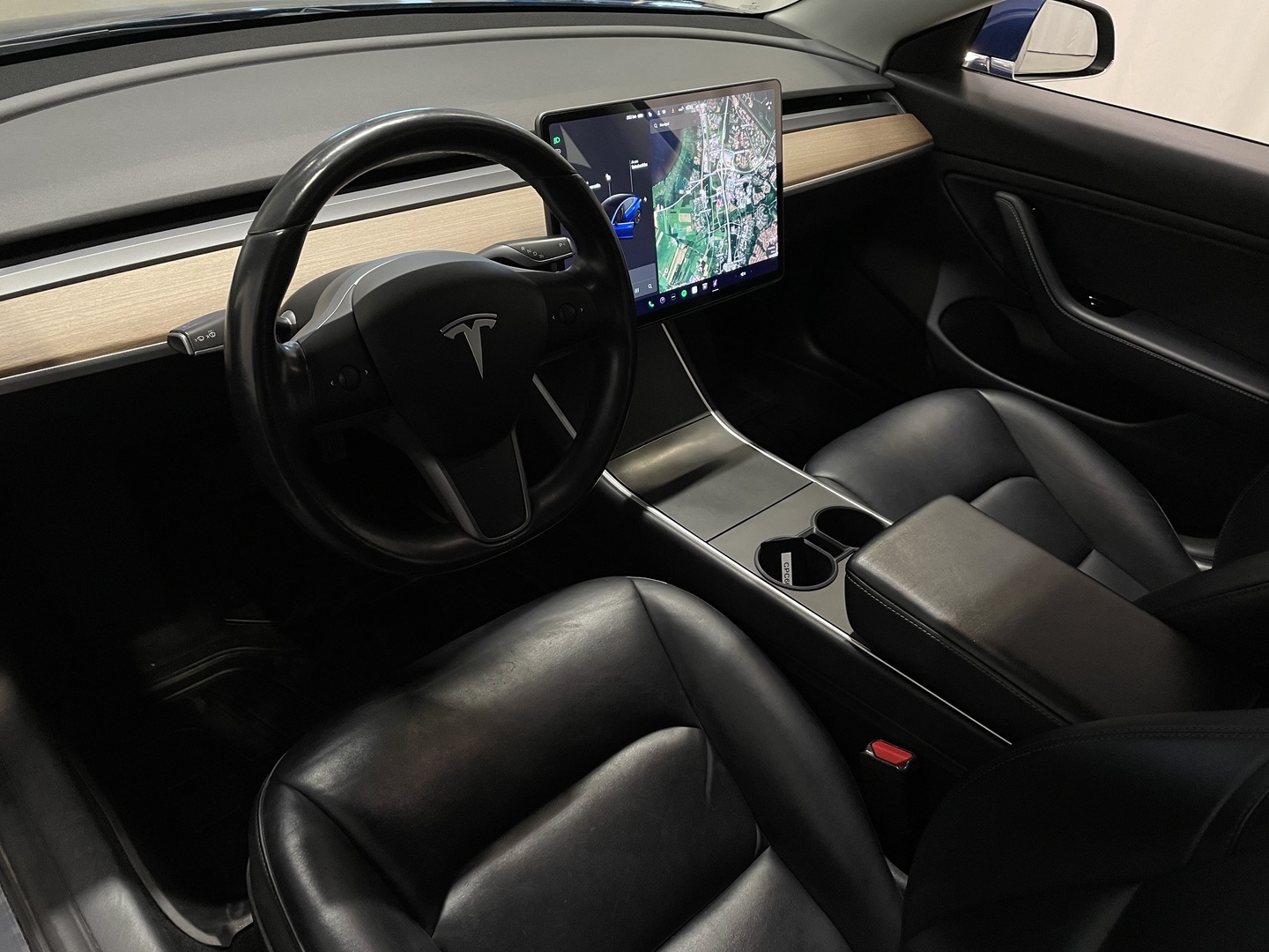 TESLA Model 3 2019